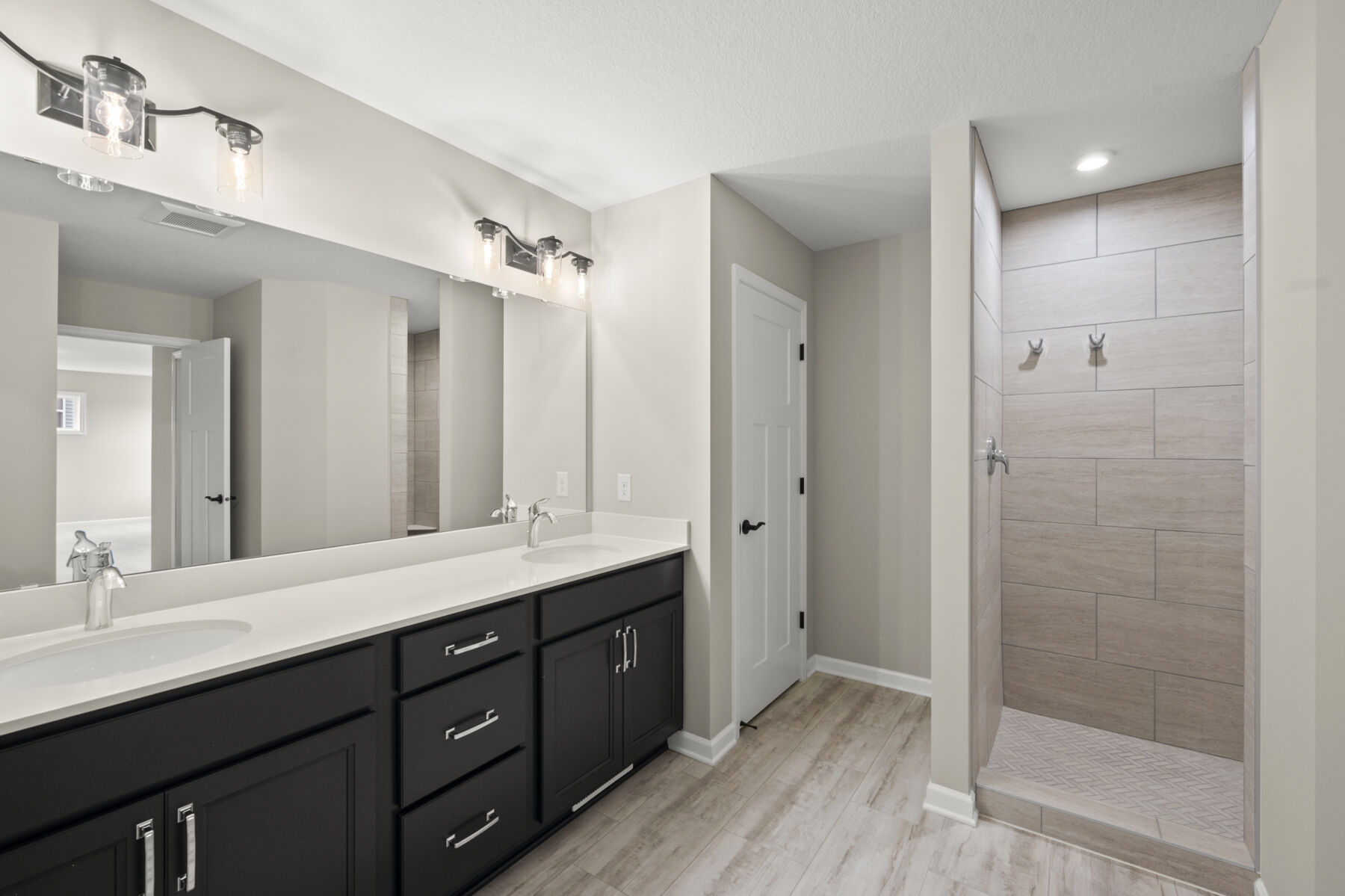 Owner's Bathroom
