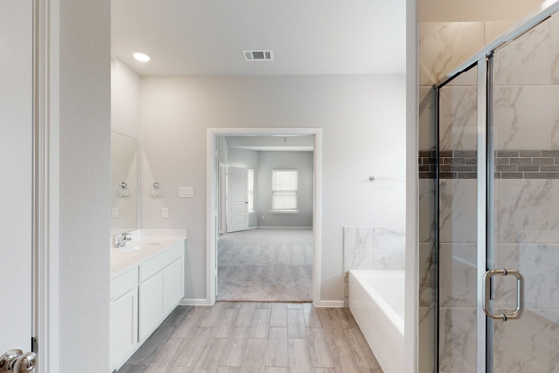 Owner's Bathroom