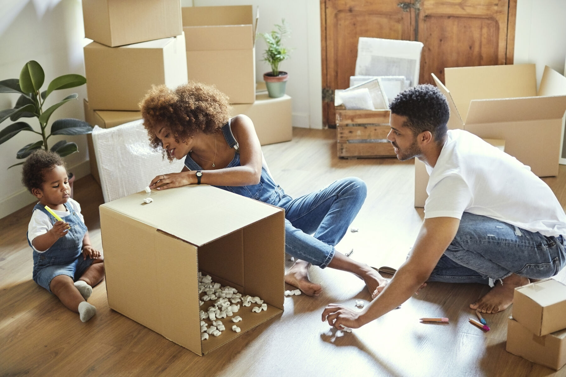 Family drawing on boxes