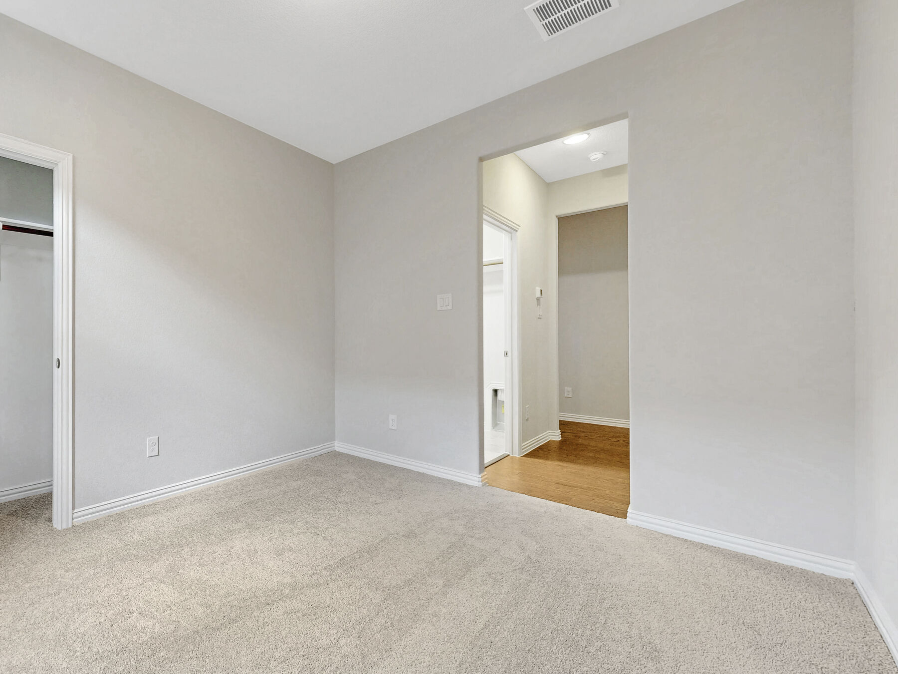 Flex Room