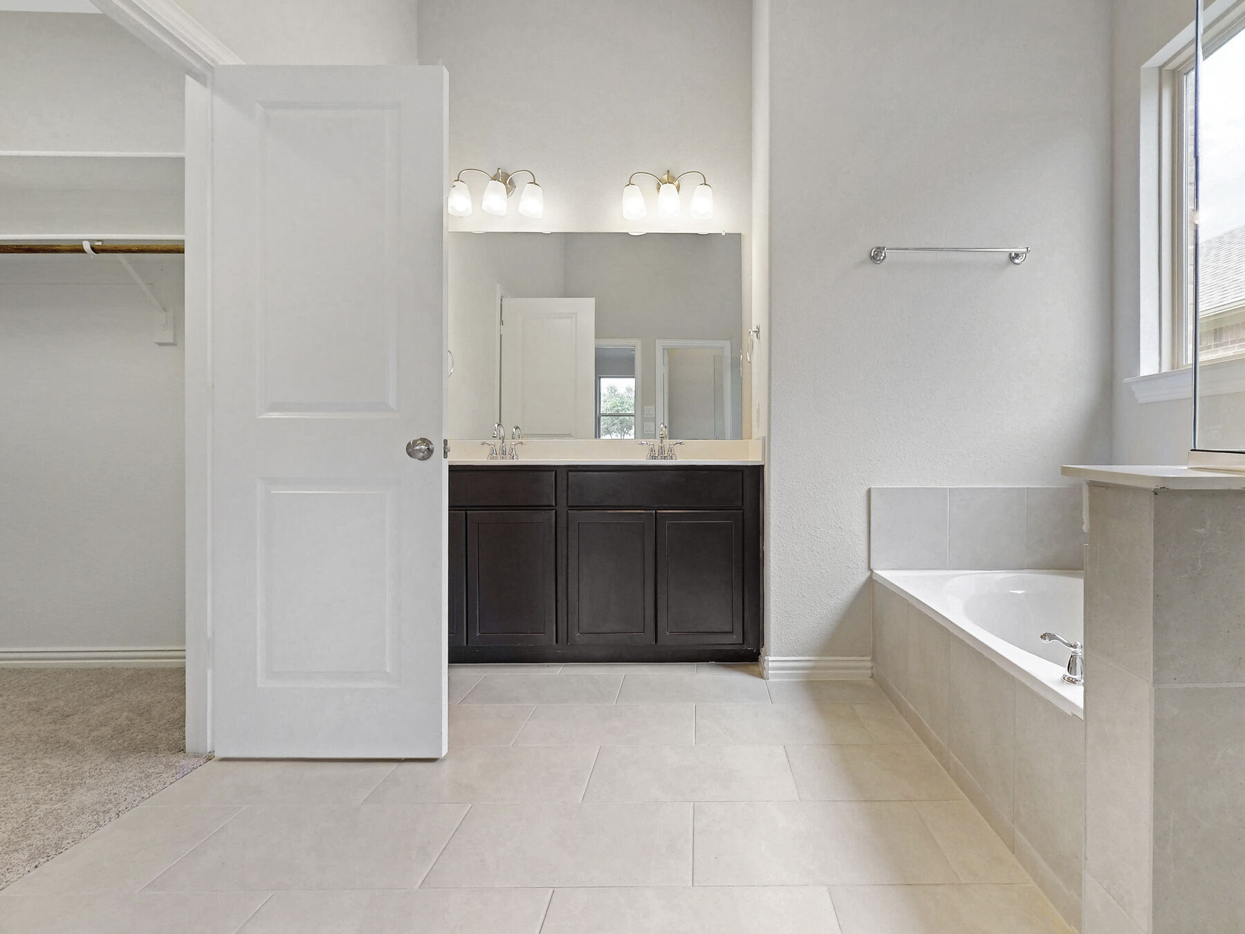 Owner's Bathroom