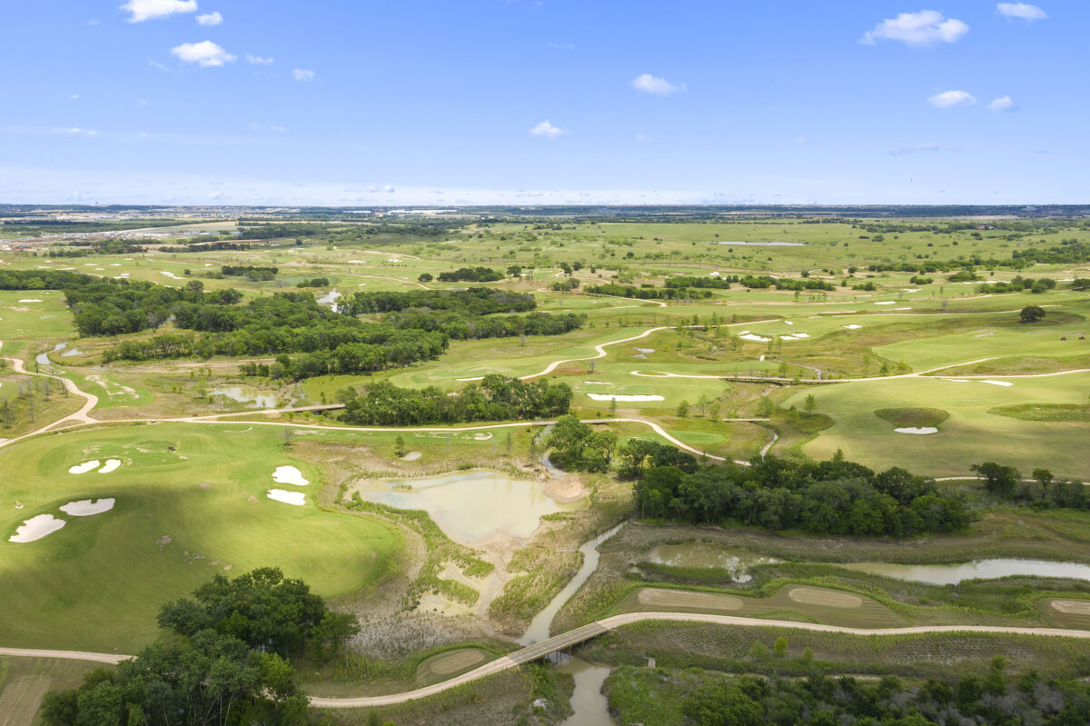 Hollyhock Golf Course