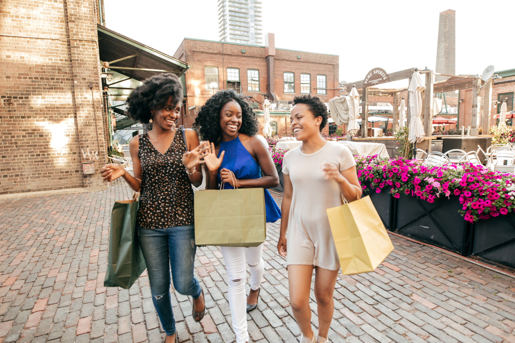 Friends shopping