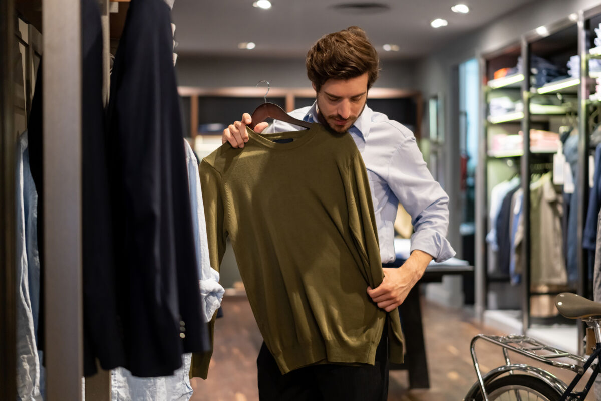 Man clothes shopping