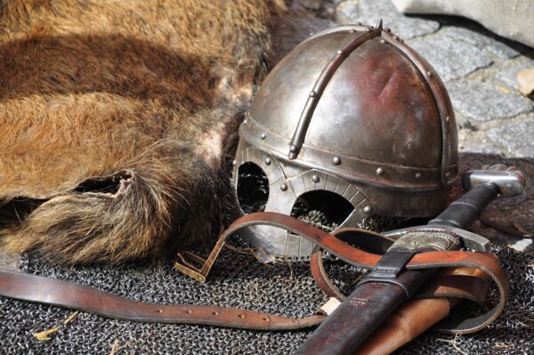armor-close-up-combat