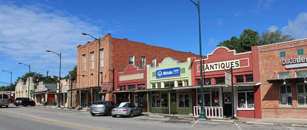 Historic Downtown Buda