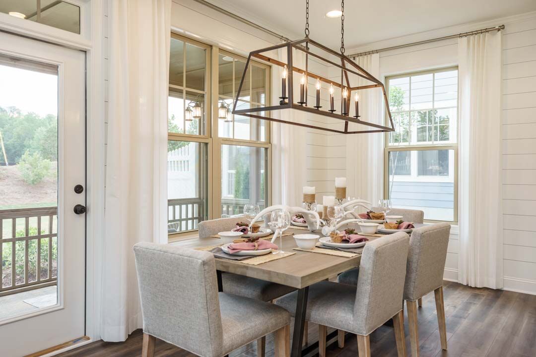 DiningRoom