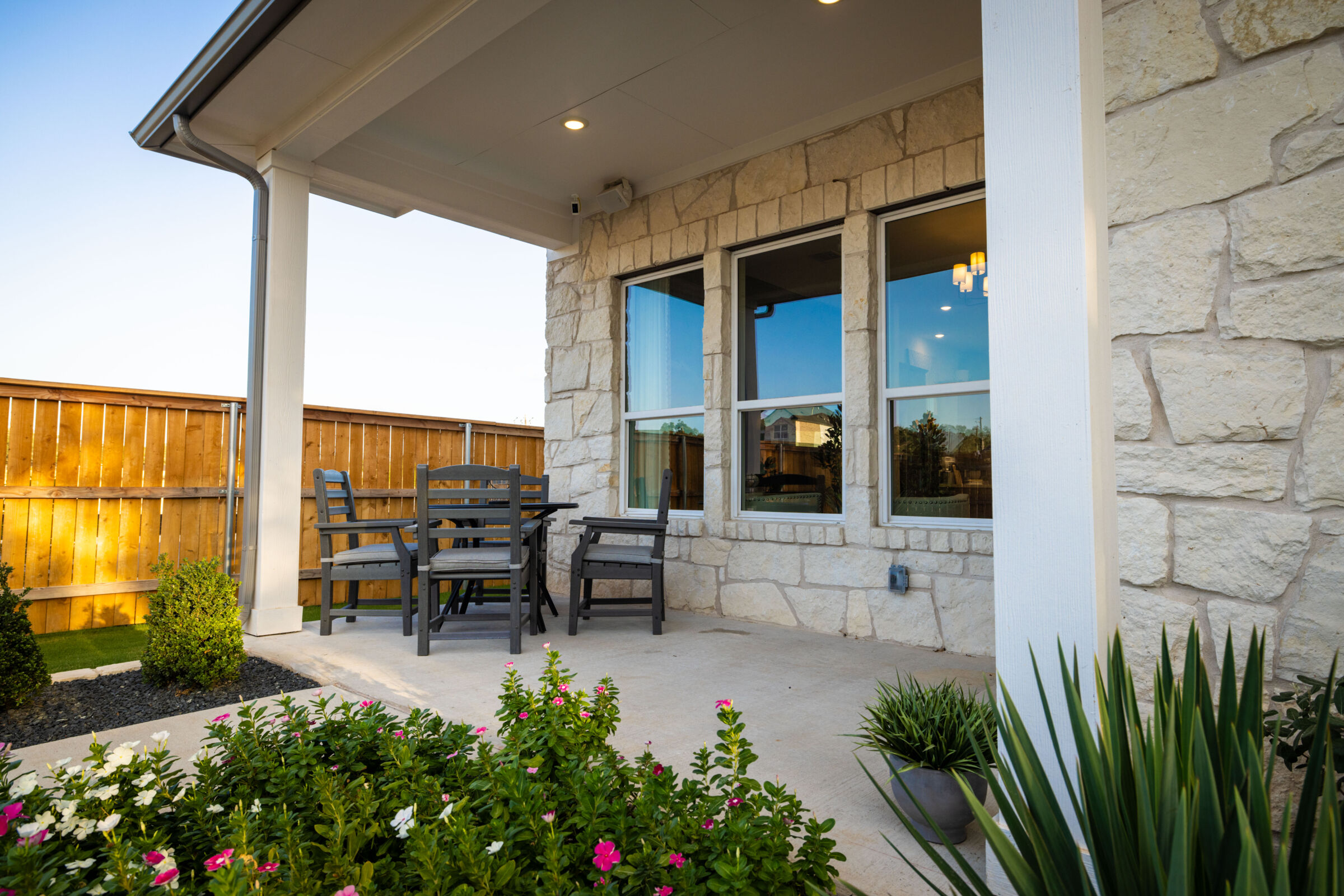 Estancia West