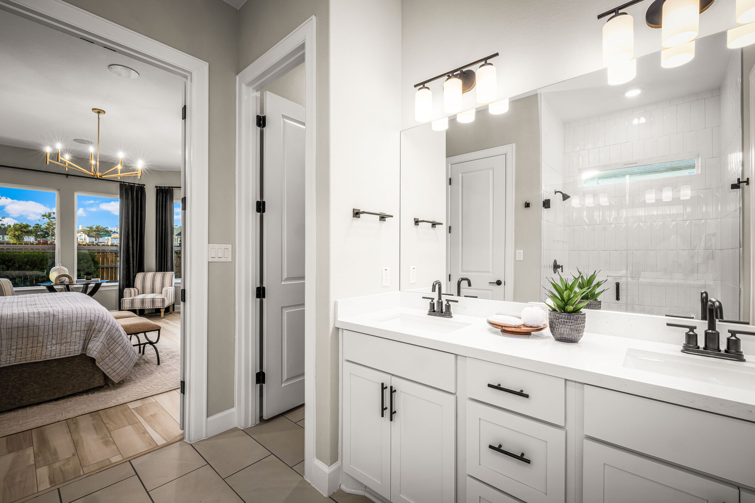 Owner's Bathroom