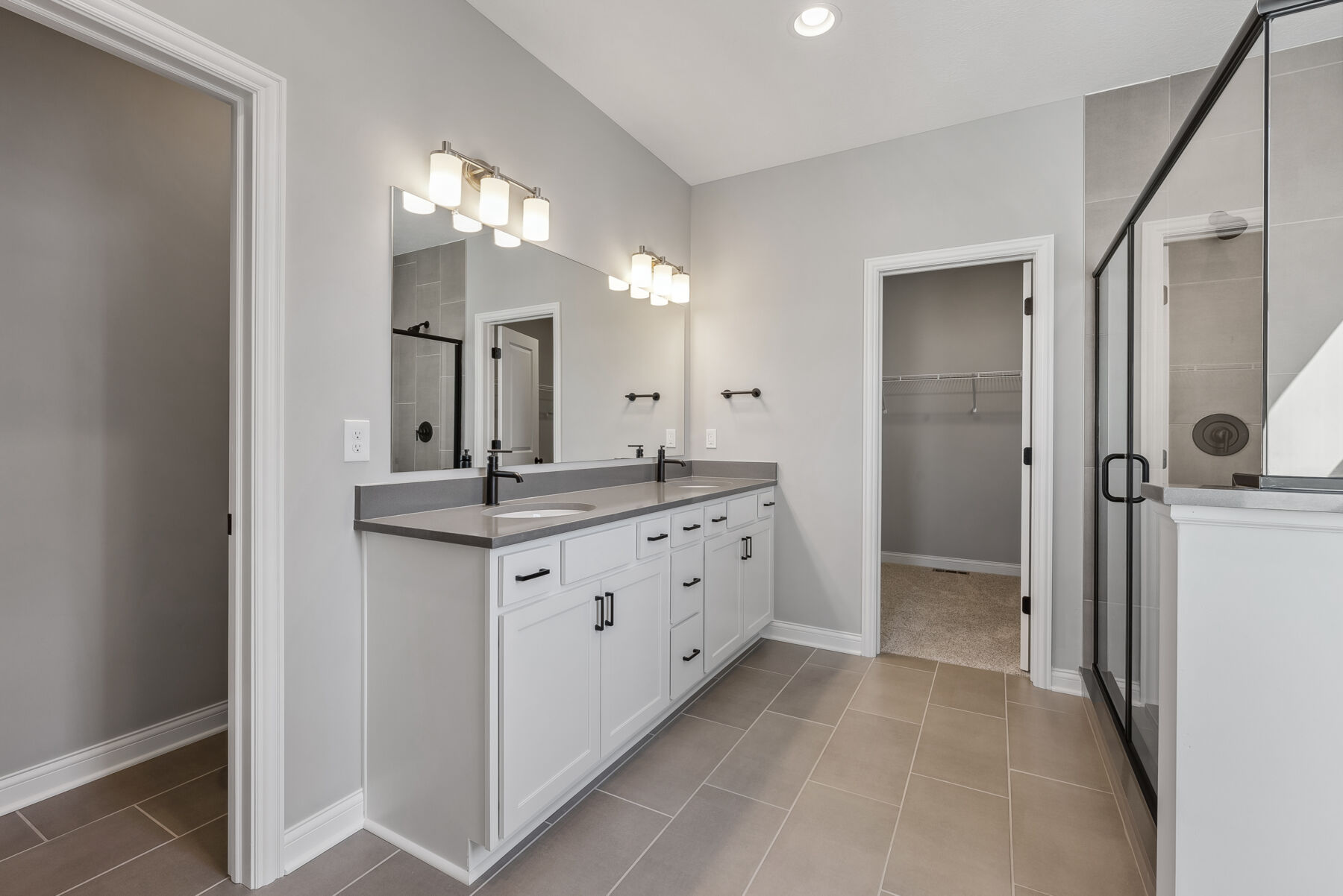 Owner's Bathroom