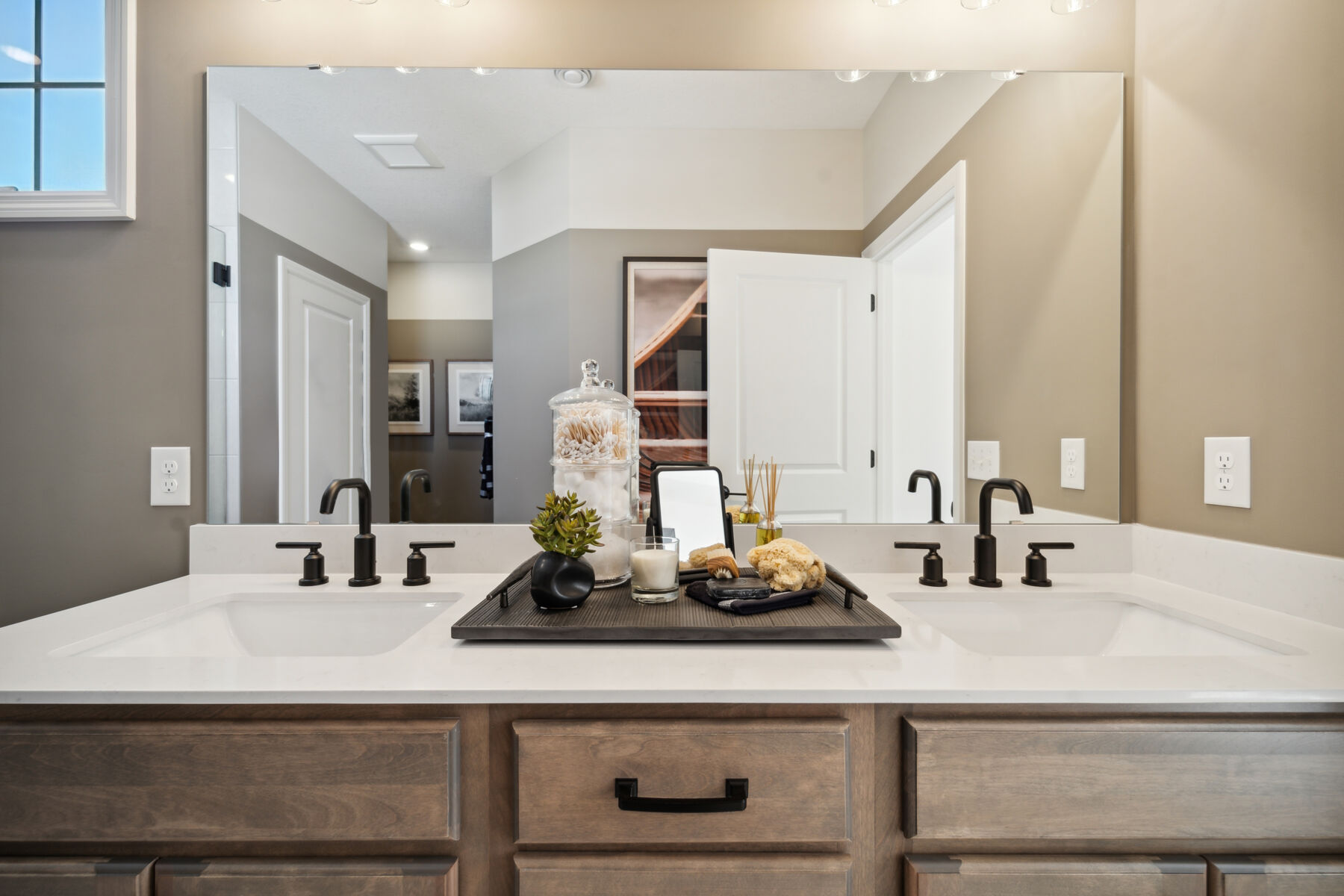 Owner's Bathroom