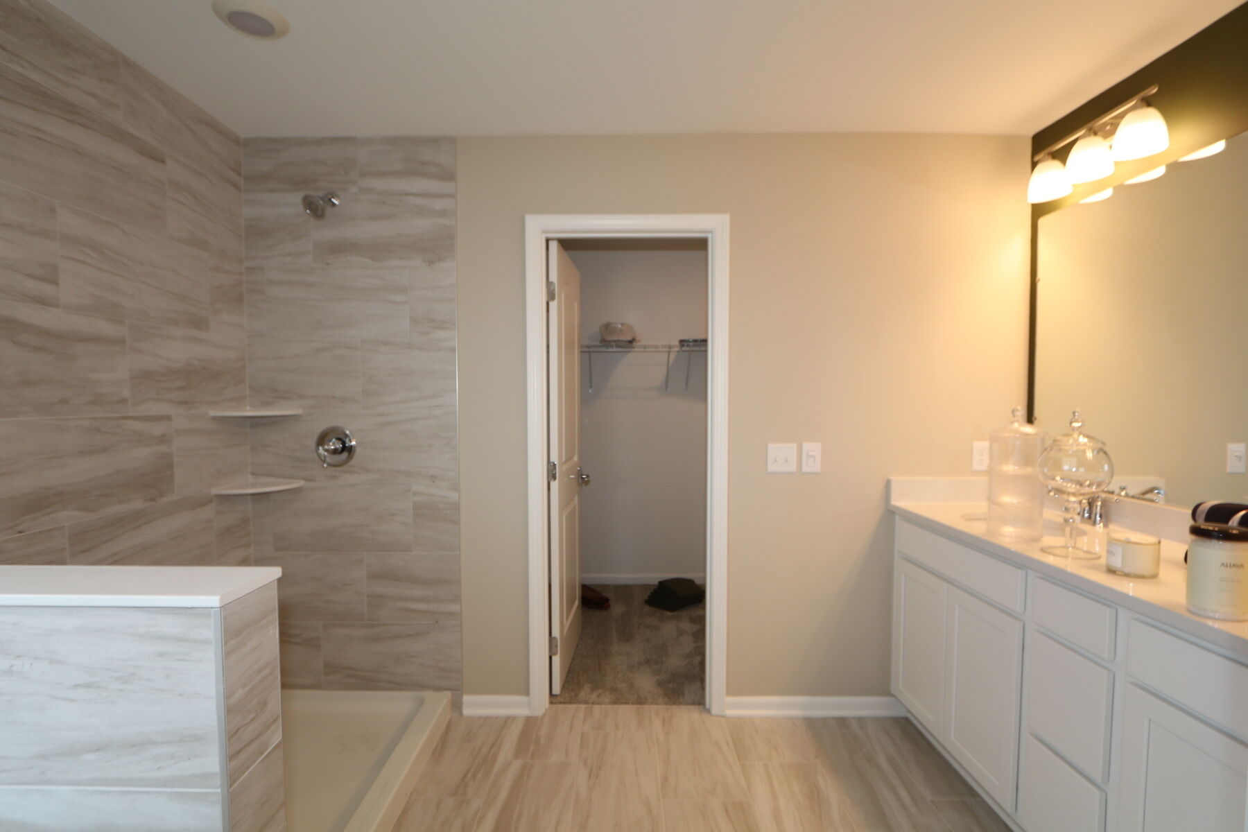 Owner's Bathroom