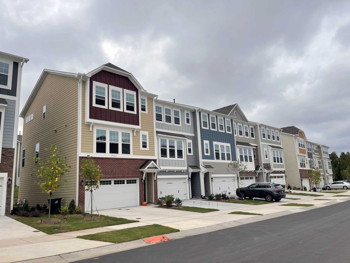 Happy Homeowners: Ravi and Nikita