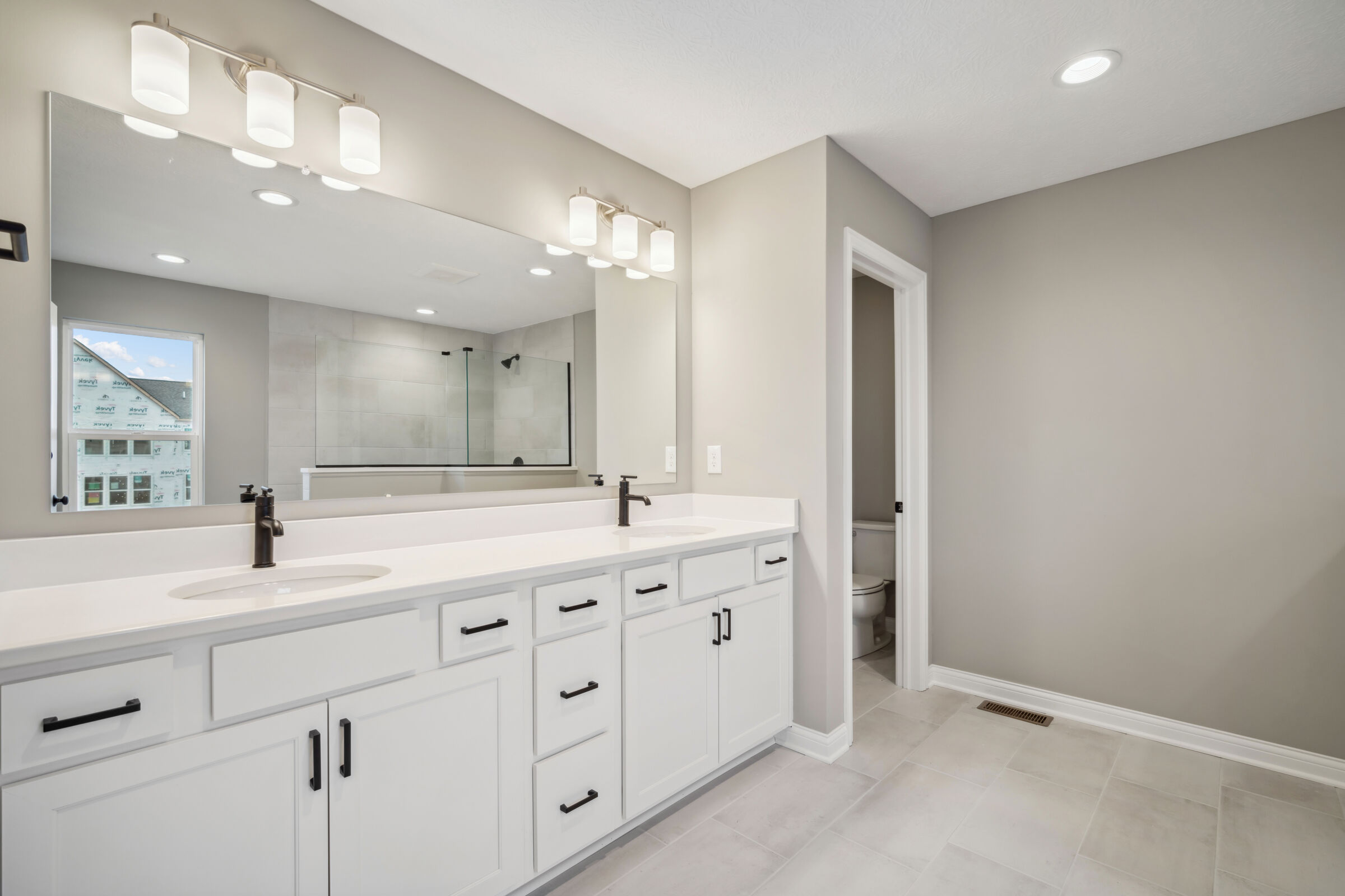 Owner's Bathroom