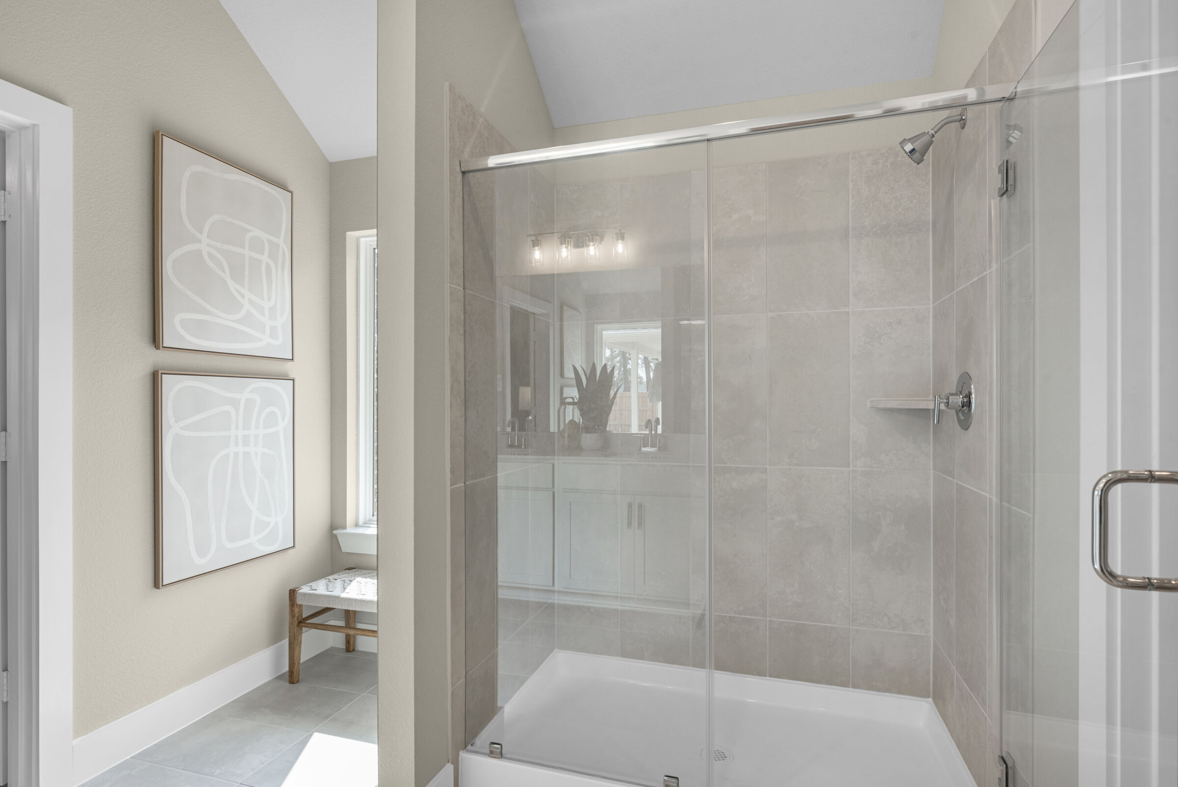 Owner's Bathroom 
