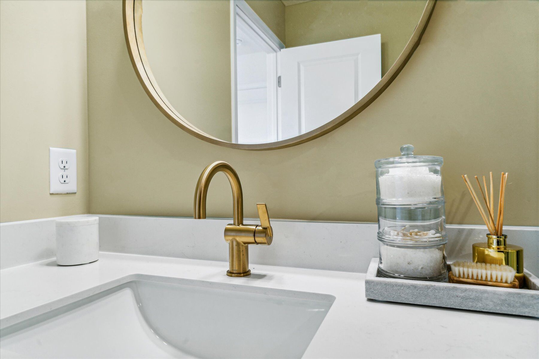 Owner's Bathroom