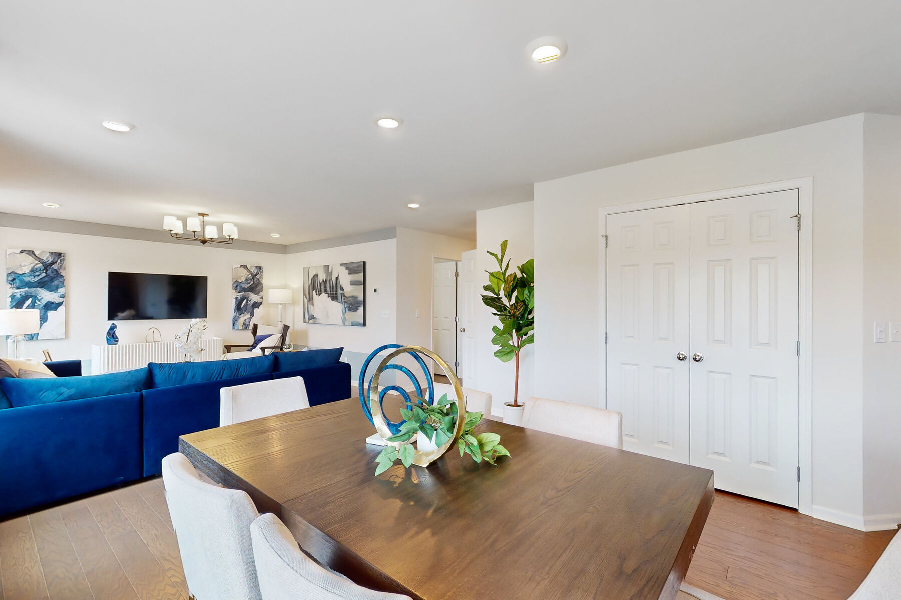 Breakfast Nook