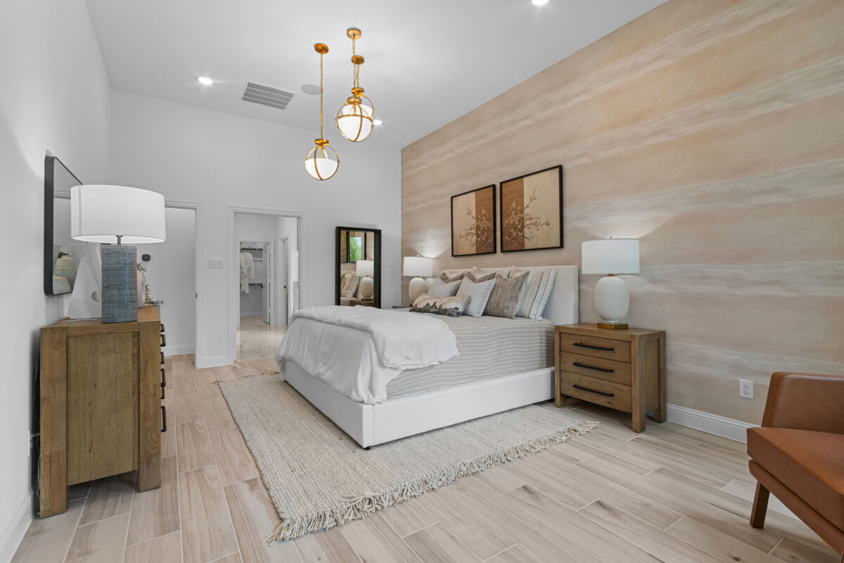Owner's Bedroom 