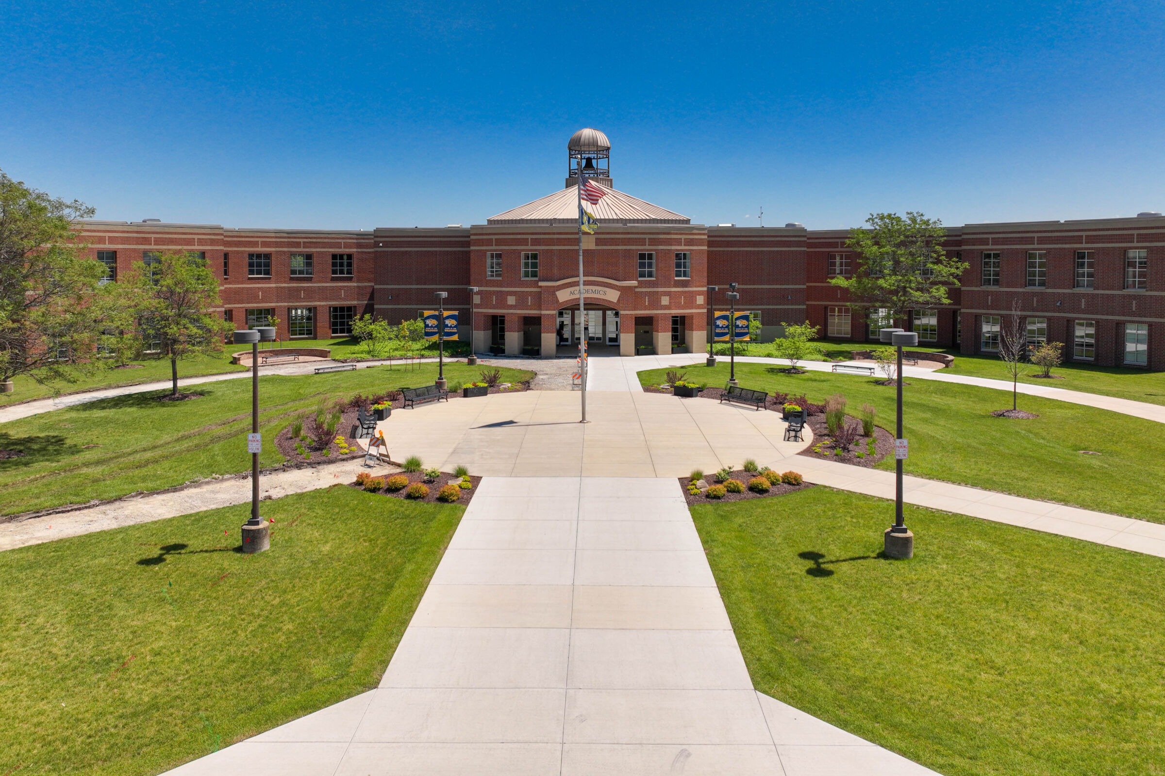 Everly Trace of Naperville