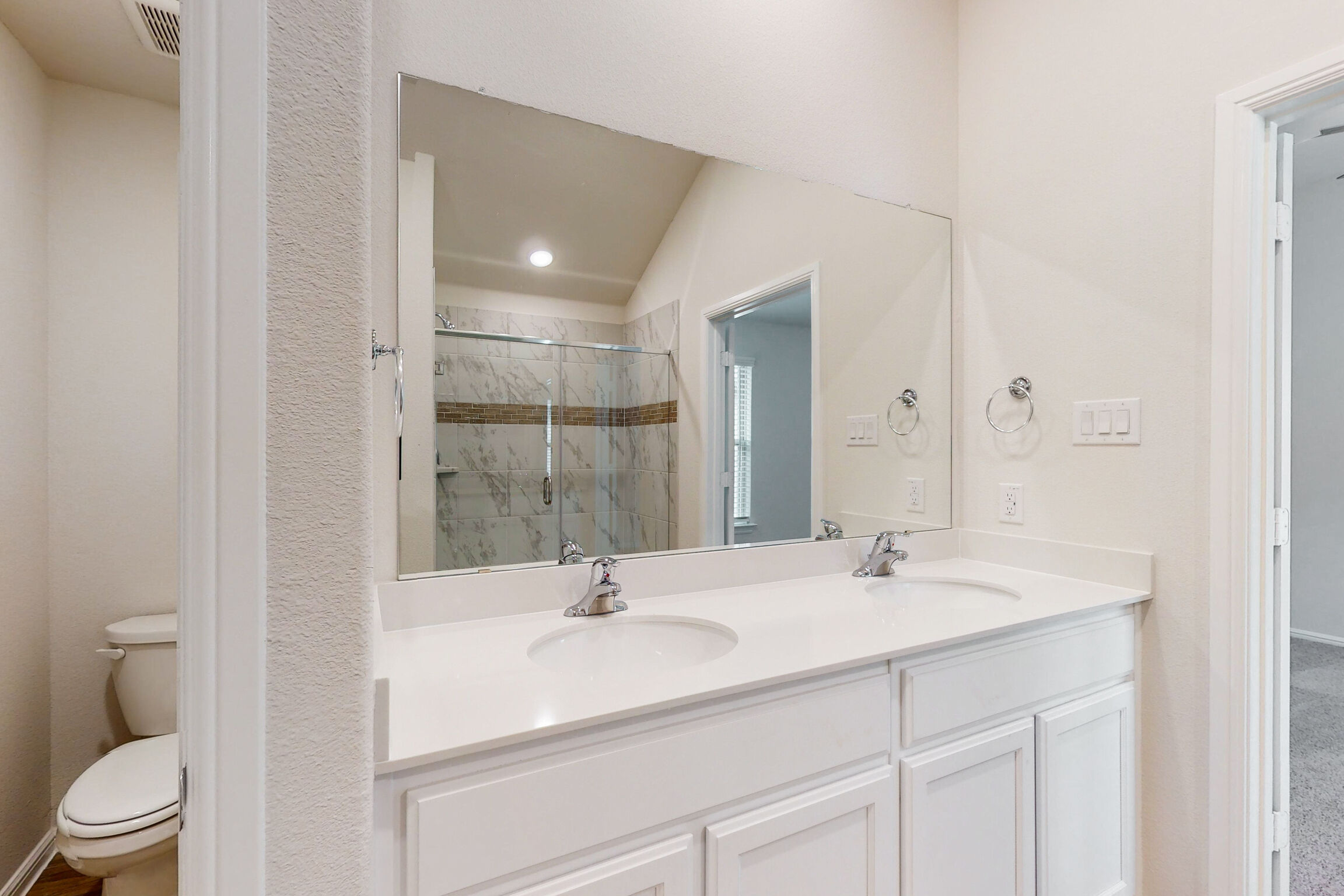 Owner's Bathroom