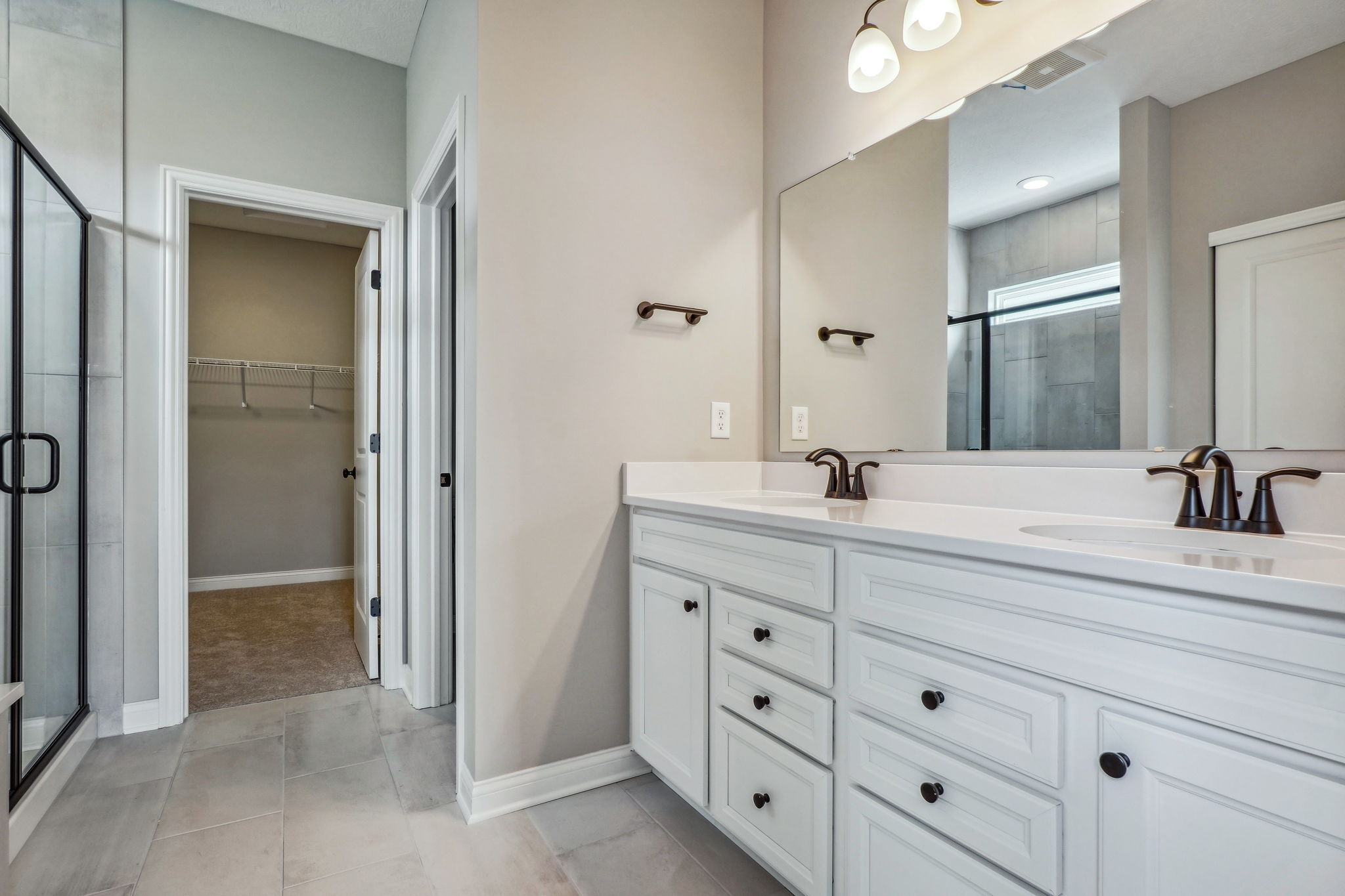 Owner's Bathroom