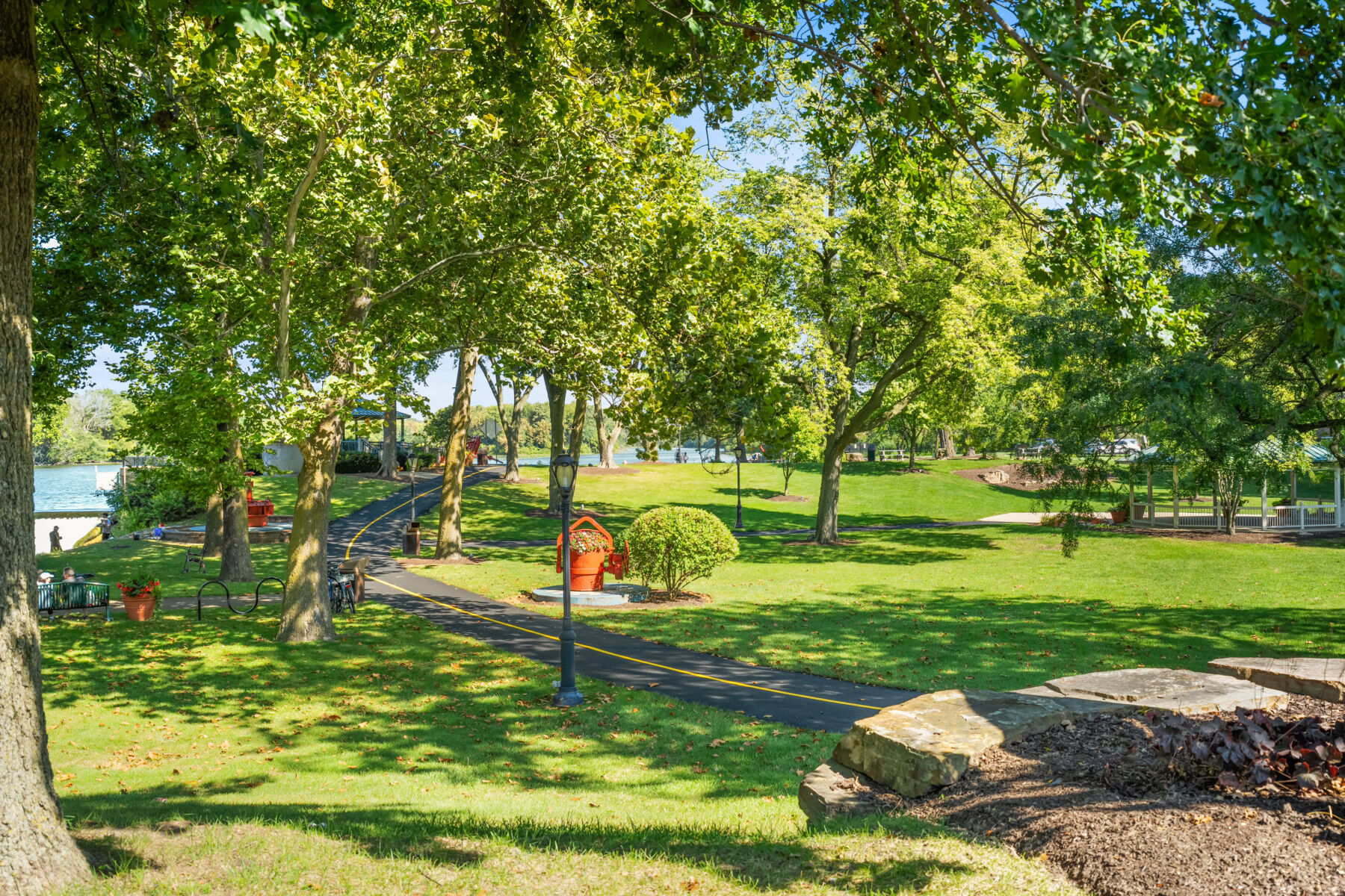 Area Amenity