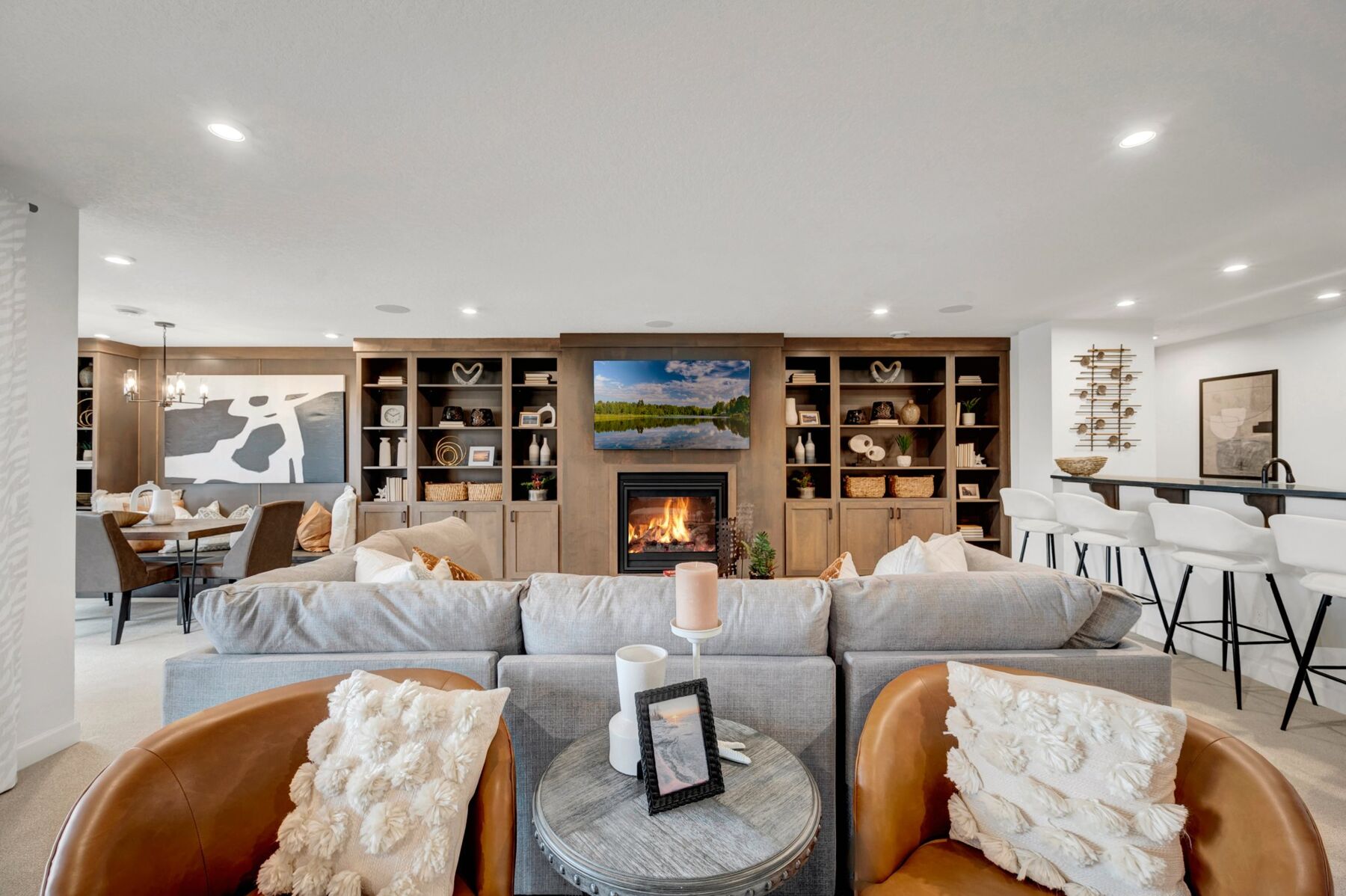 Lower Level Recreation Room