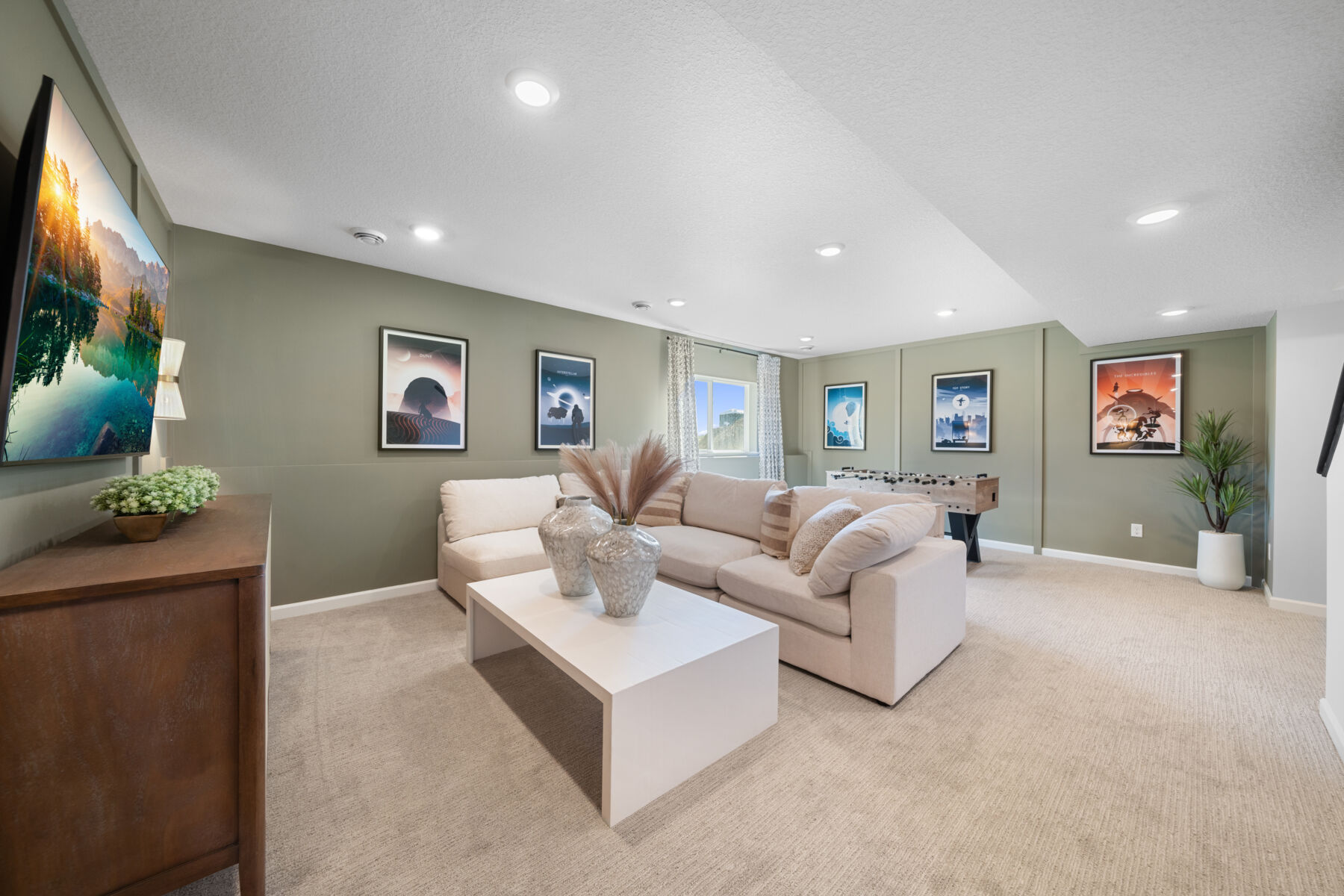 Lower Level Recreation Room