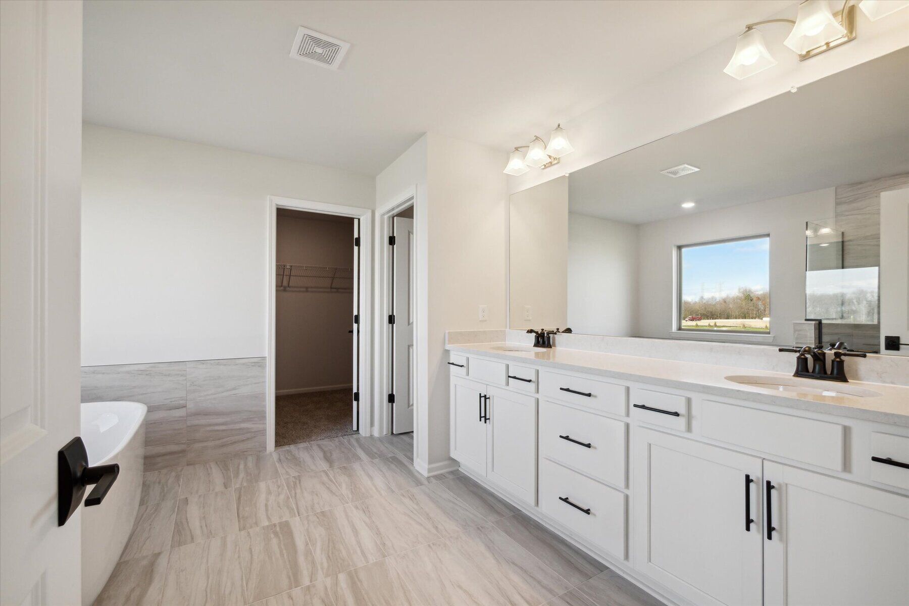Owner's Bathroom