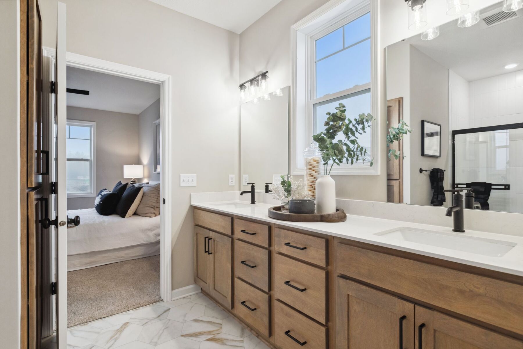 Owner's Bathroom