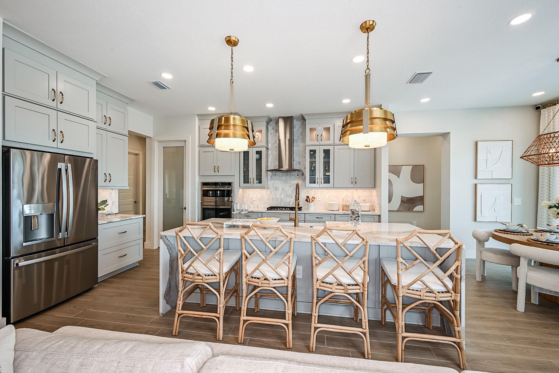 Entire Kitchen