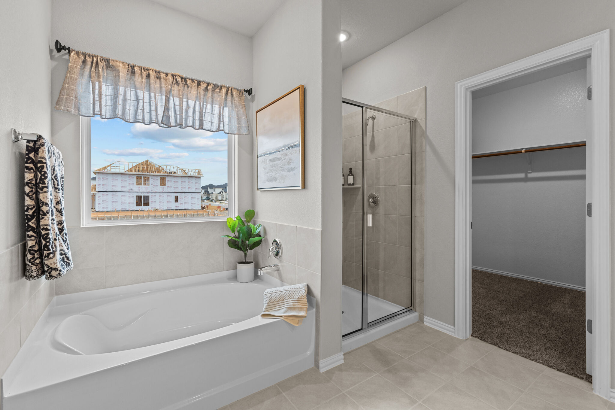 Owner's Bathroom 