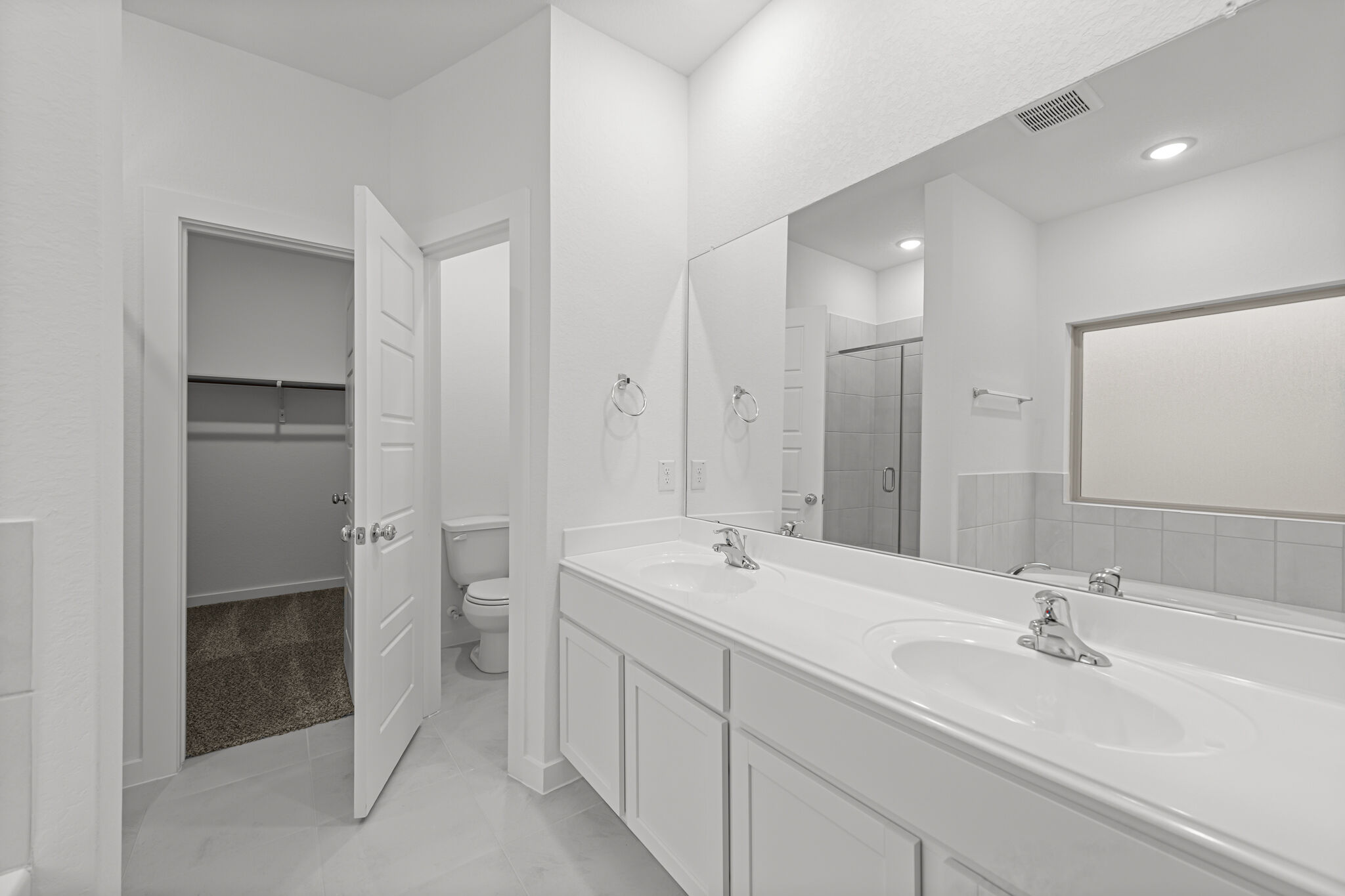 Owner's Bathroom- Representational Only