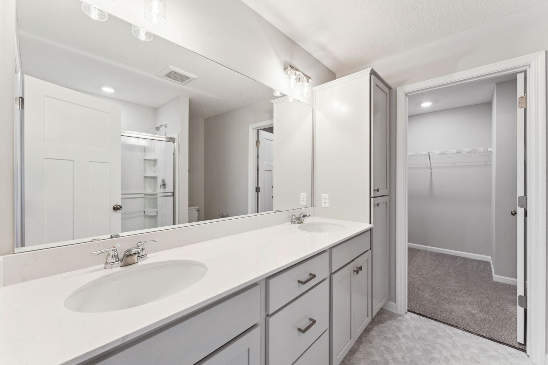 Owner's Bathroom