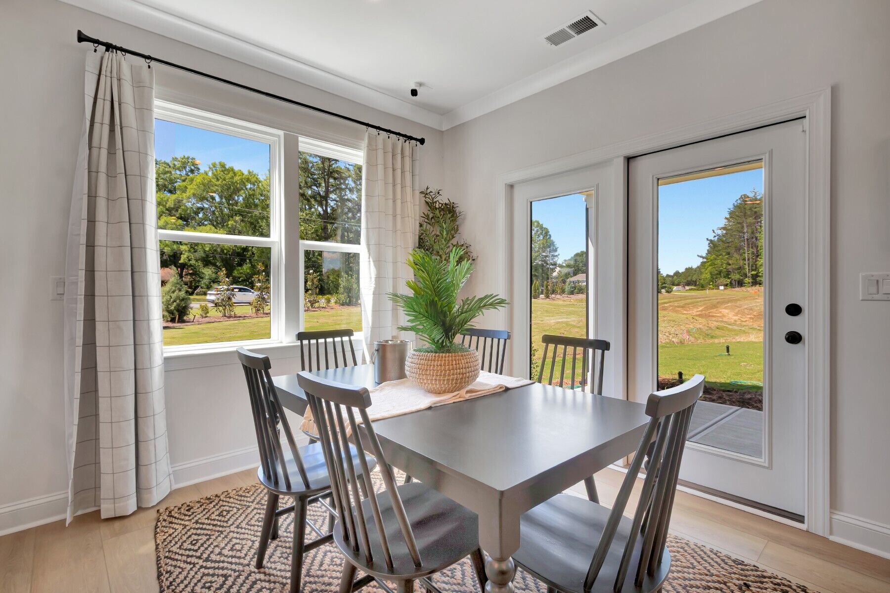 Cambrey Pointe