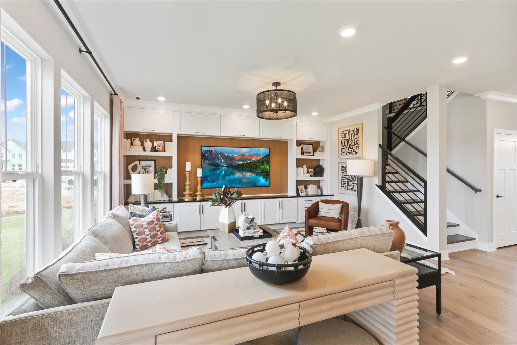 Leighton Pointe