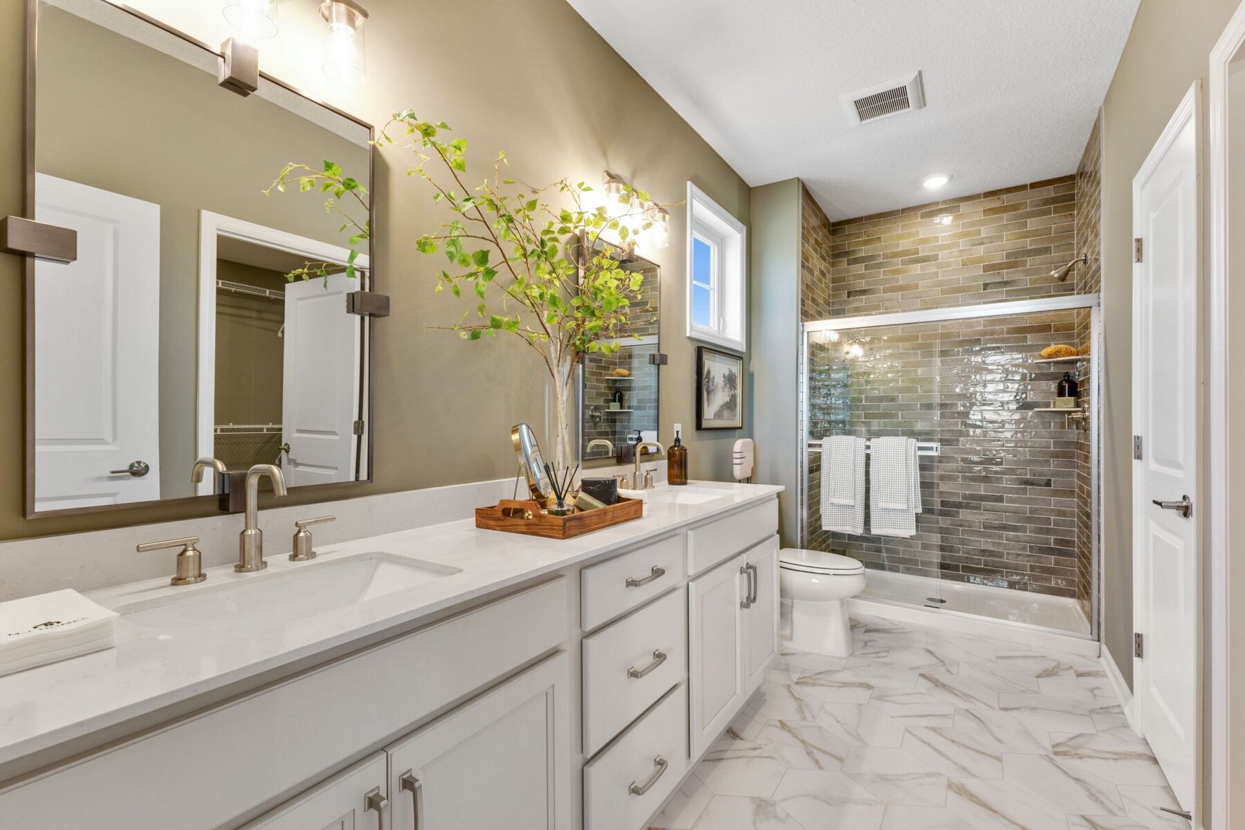 Owner's Bathroom