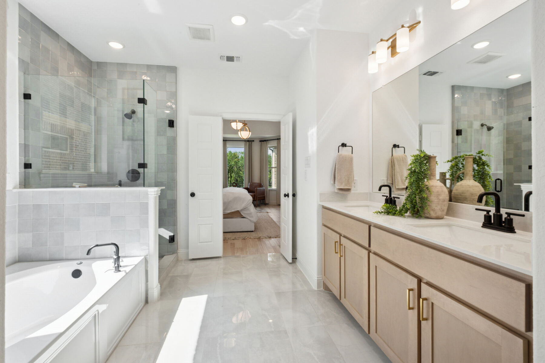 Owner's Bathroom