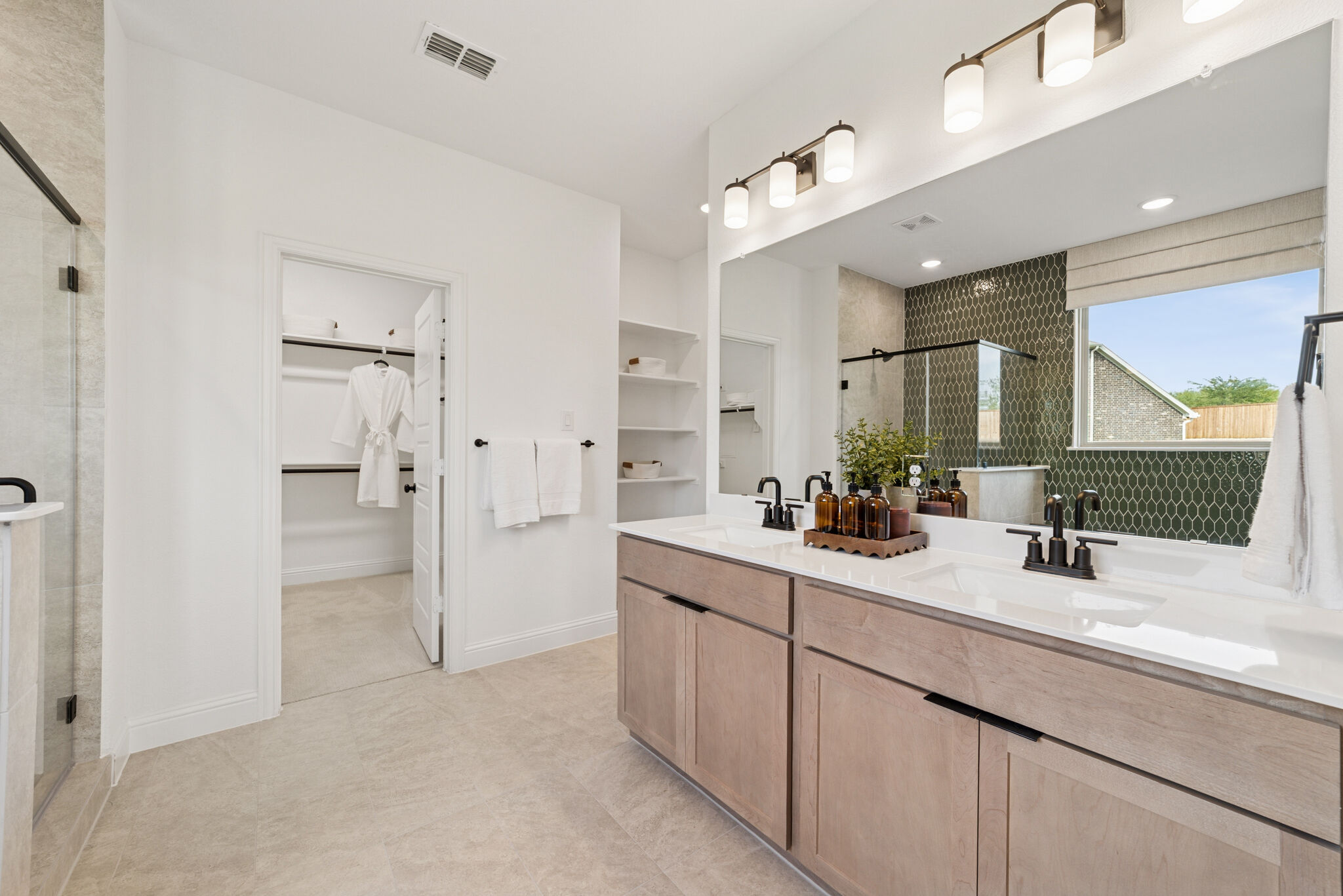 Owner's Bathroom