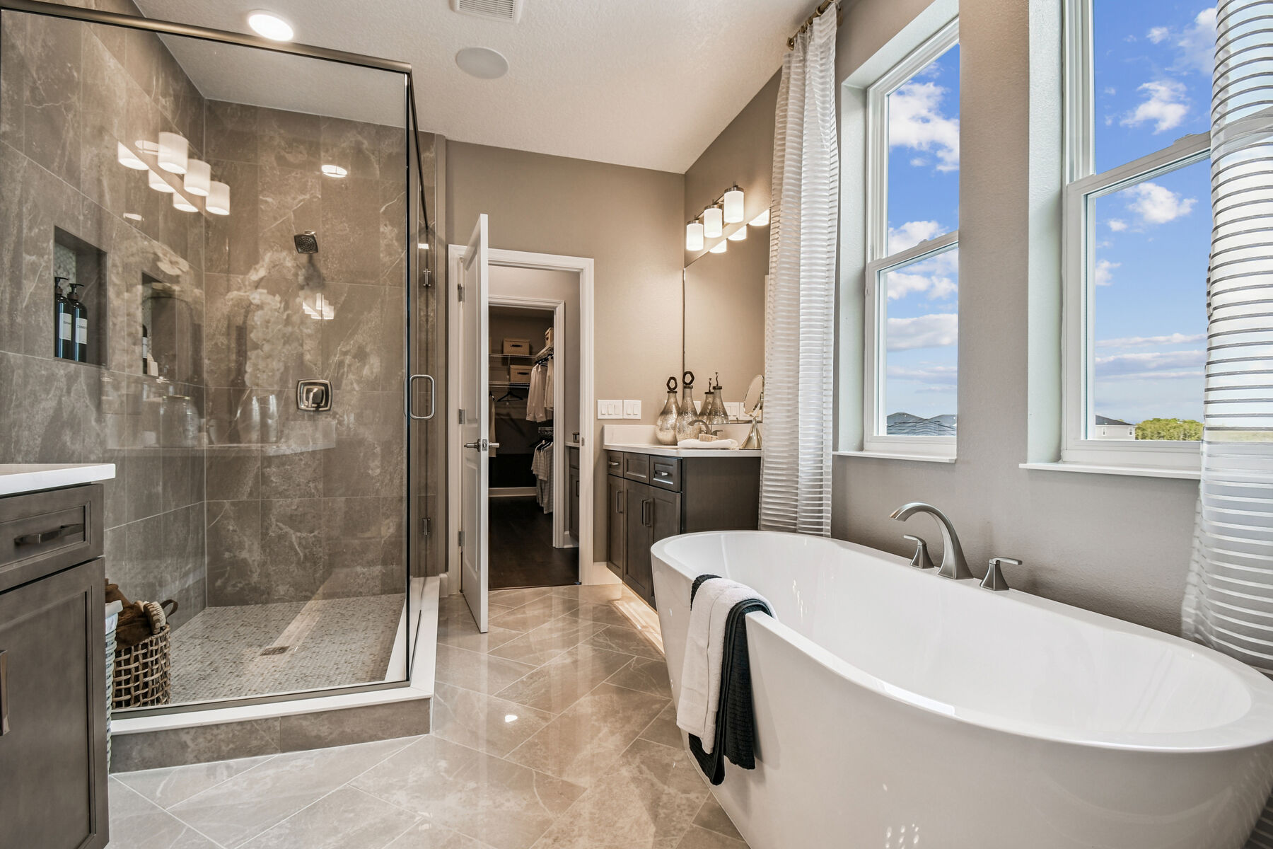 Owner's Bathroom