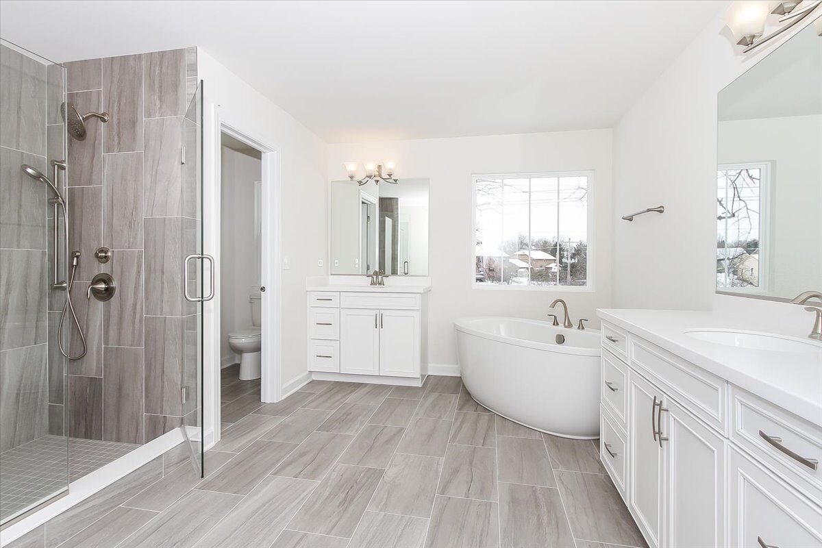 Owners Bath 