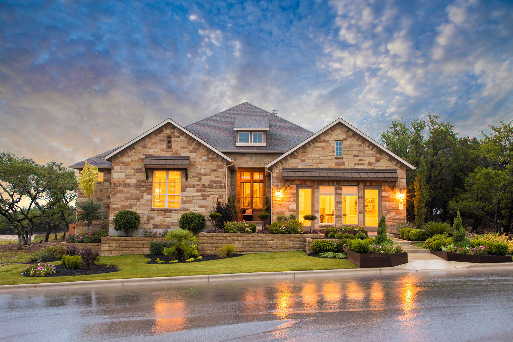 Terra Colinas Front Exterior