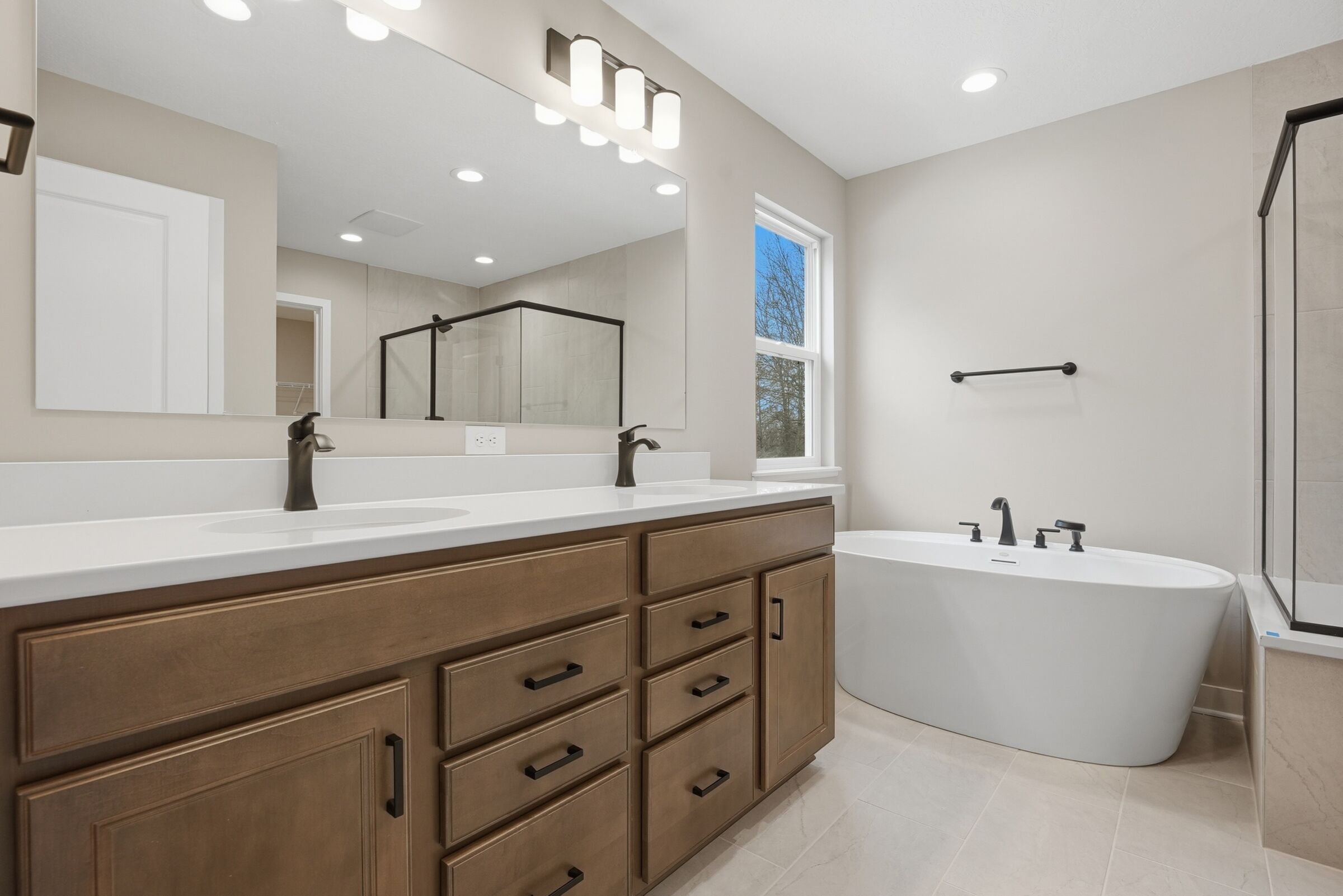 Owner's Bathroom