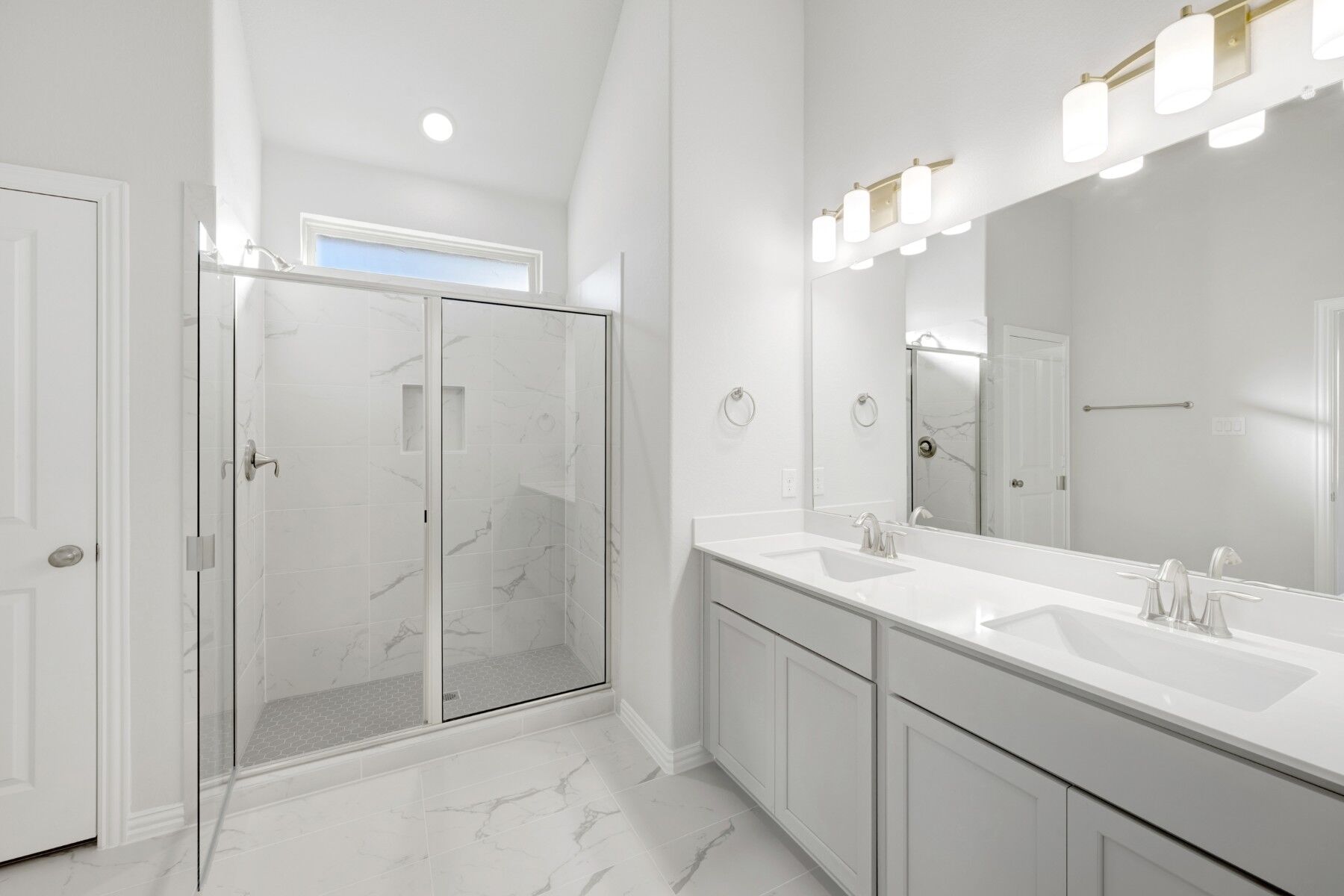Owner's Bathroom