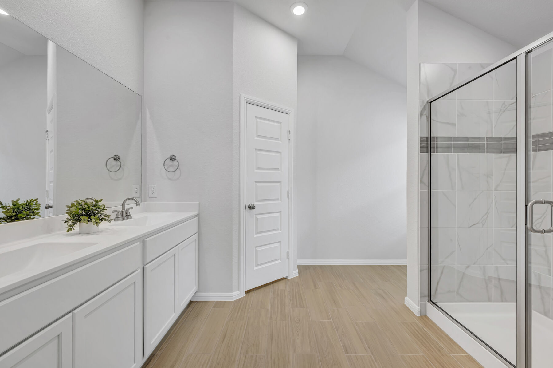 Owner's Bathroom