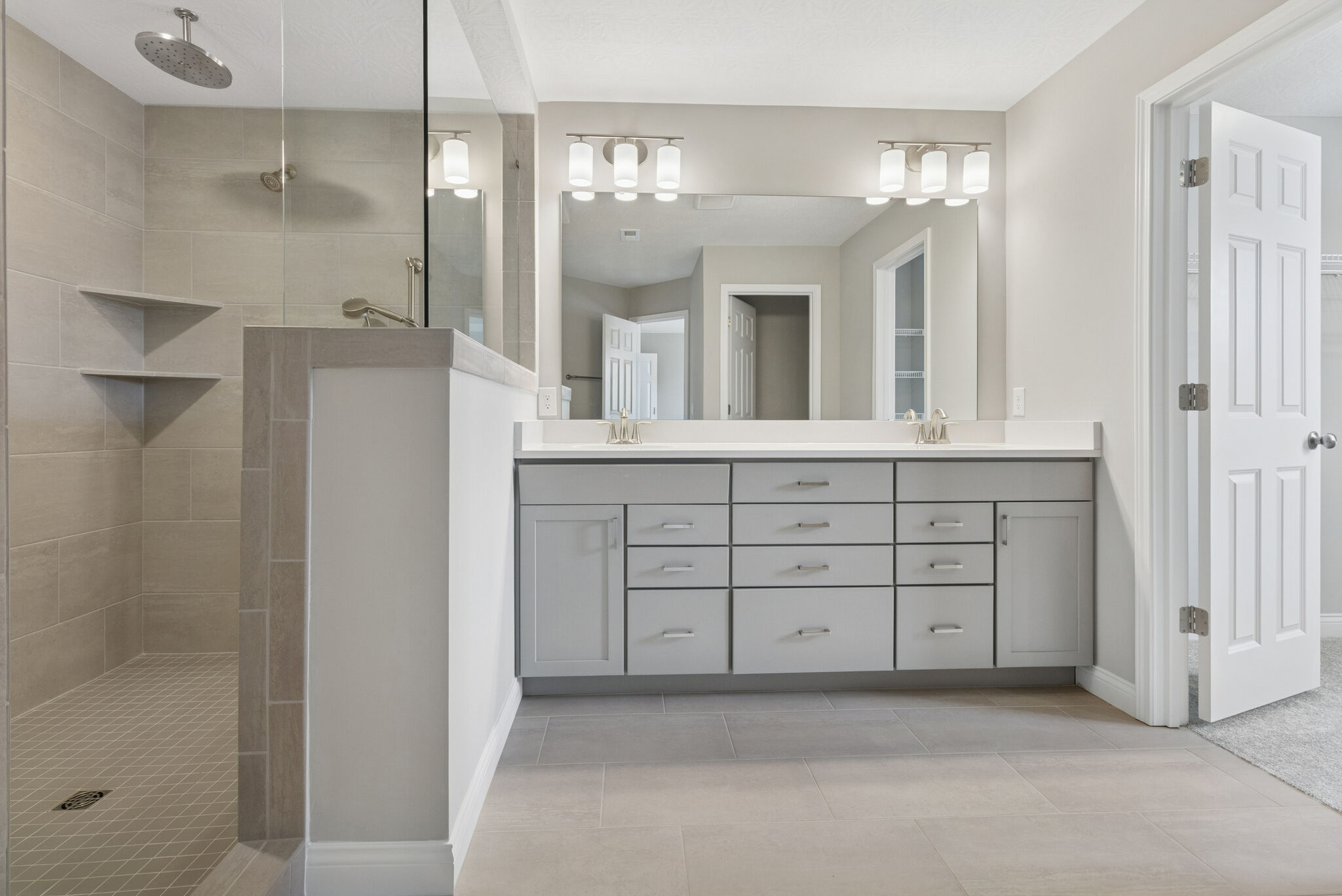 Owner's Bathroom