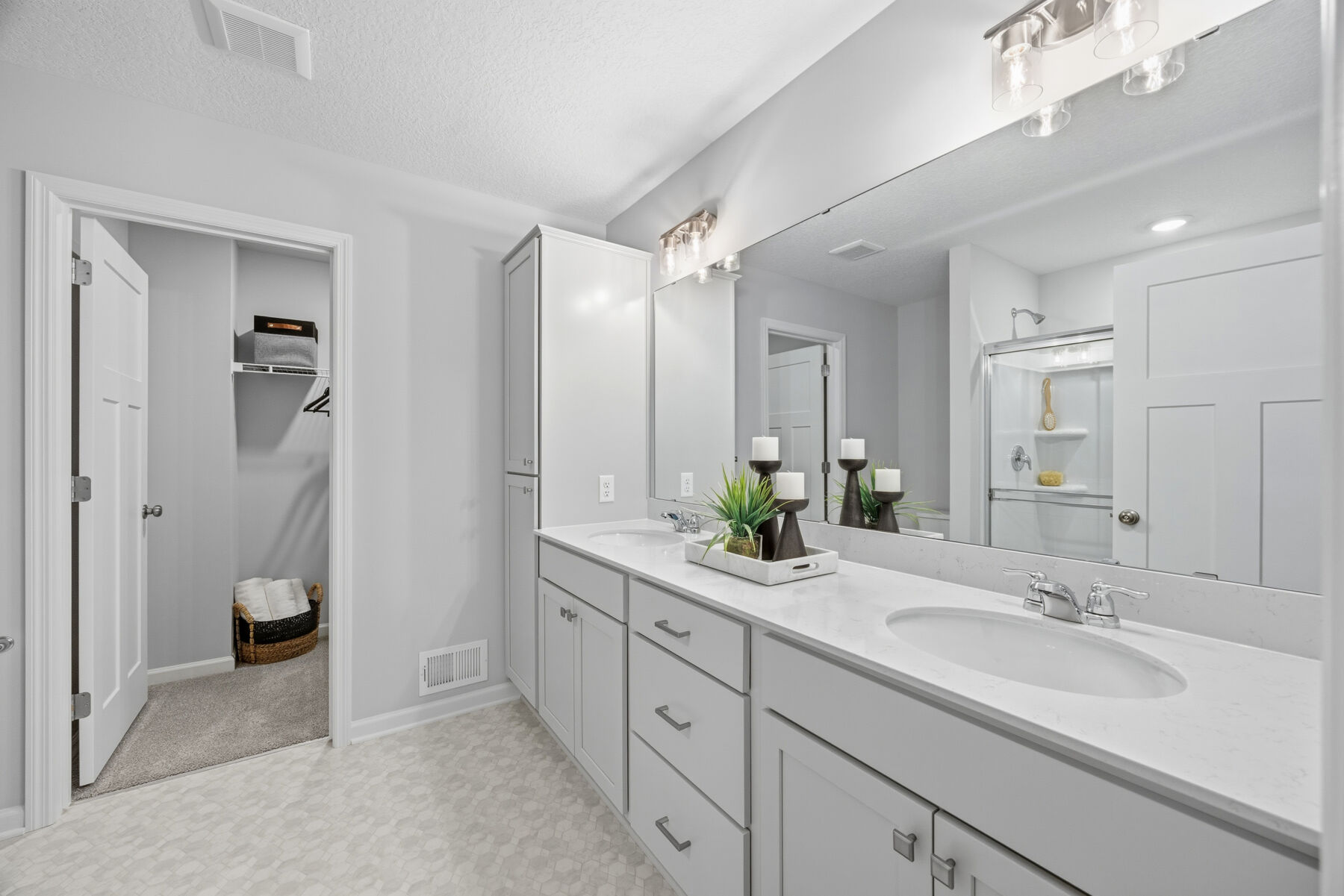 Owner's Bathroom