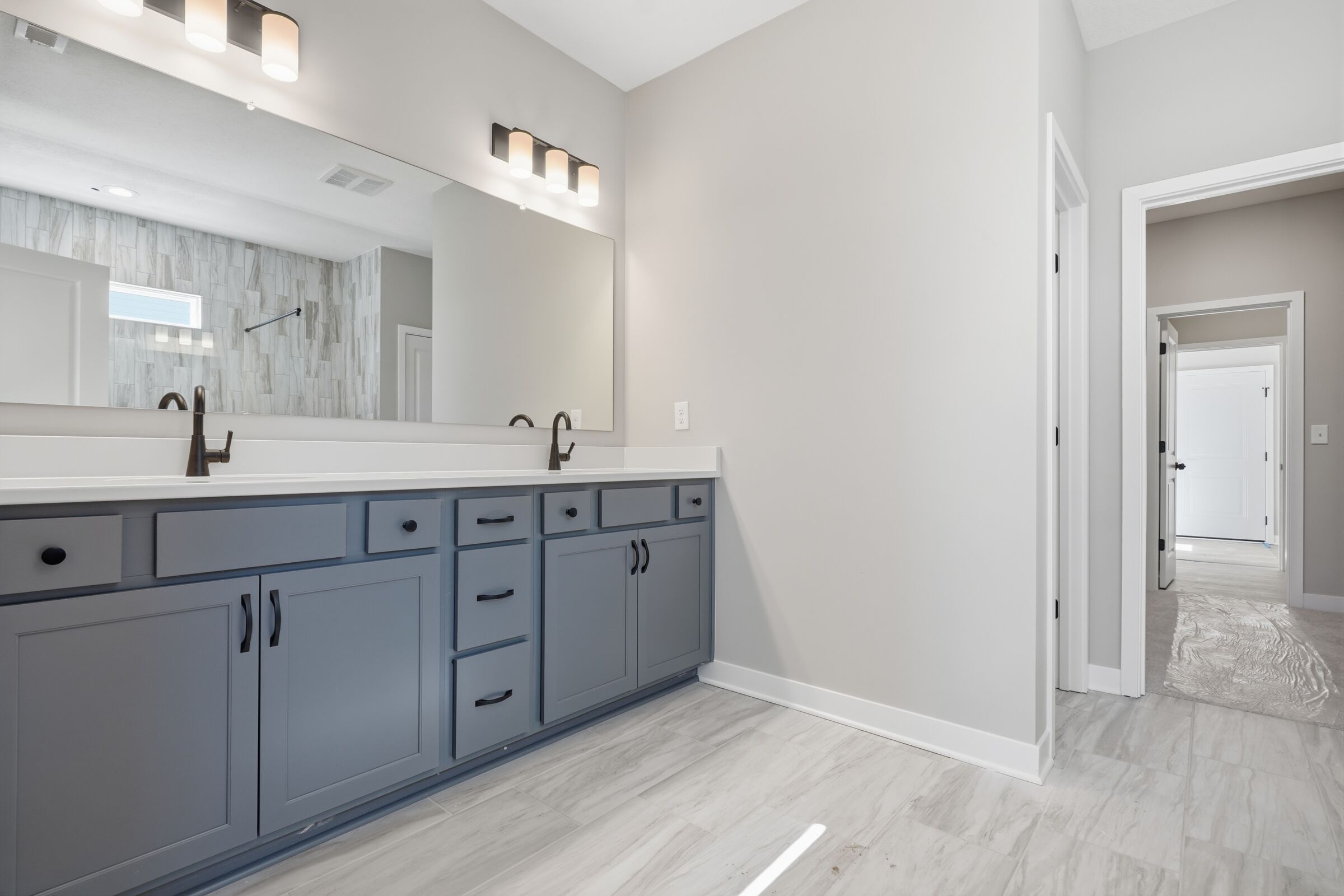 Owner's Bathroom