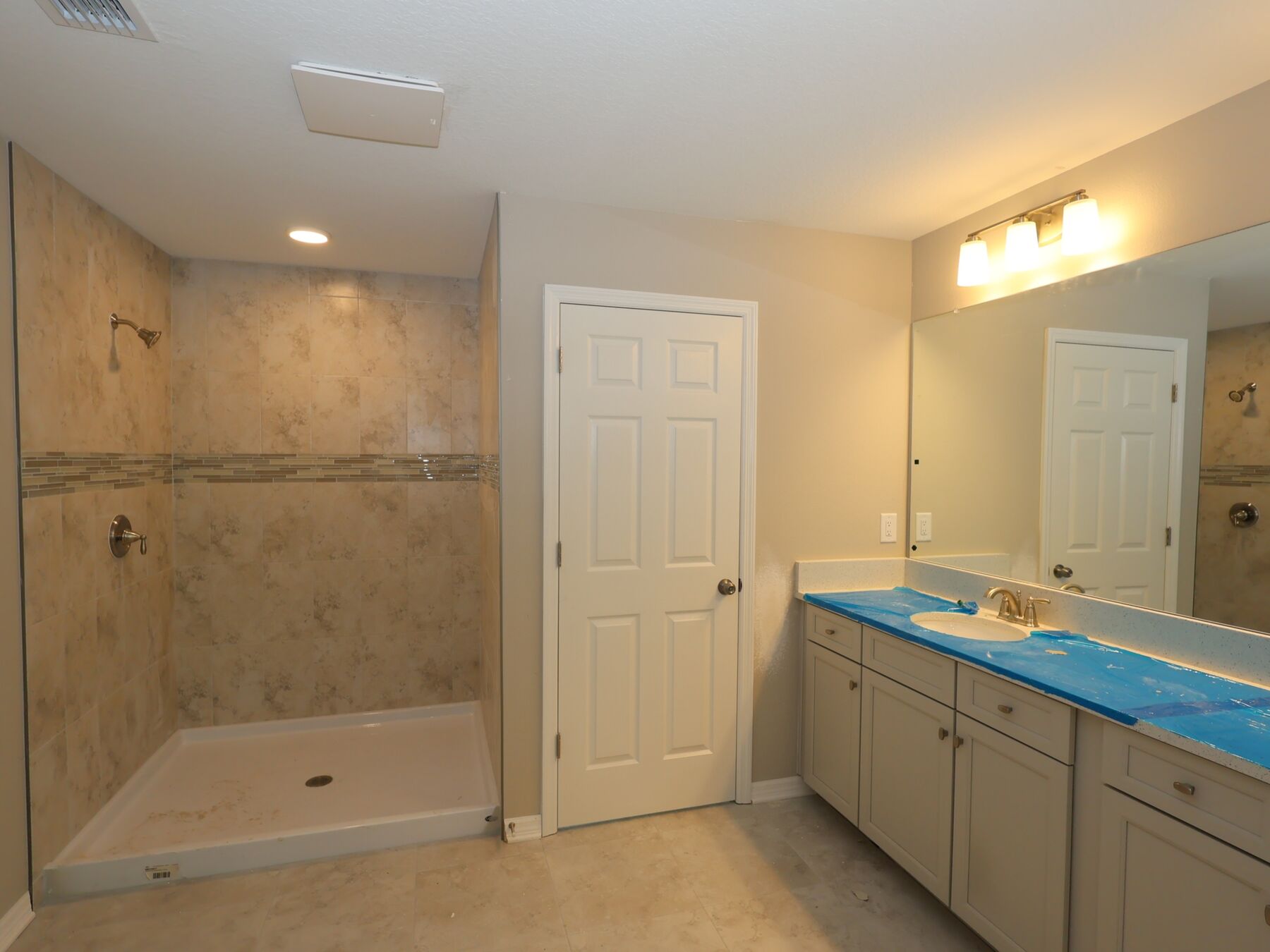 Owner's Bathroom