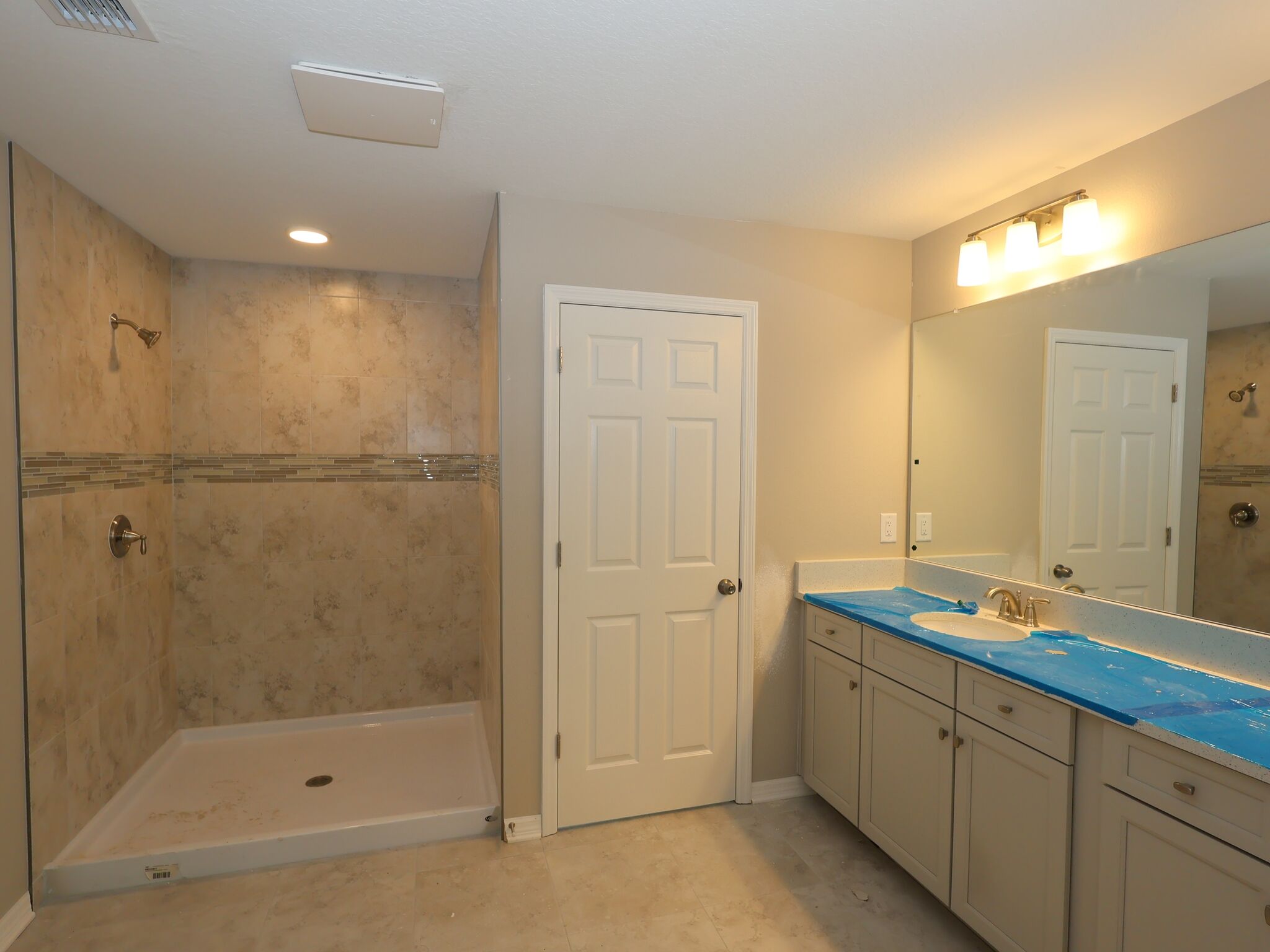 Owner's Bathroom